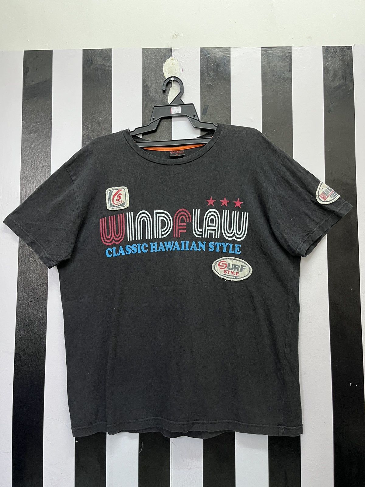 Vintage Vintage 90s Surf style classic Hawaii tshirt Size US XL / EU 56 / 4 - 5 Thumbnail