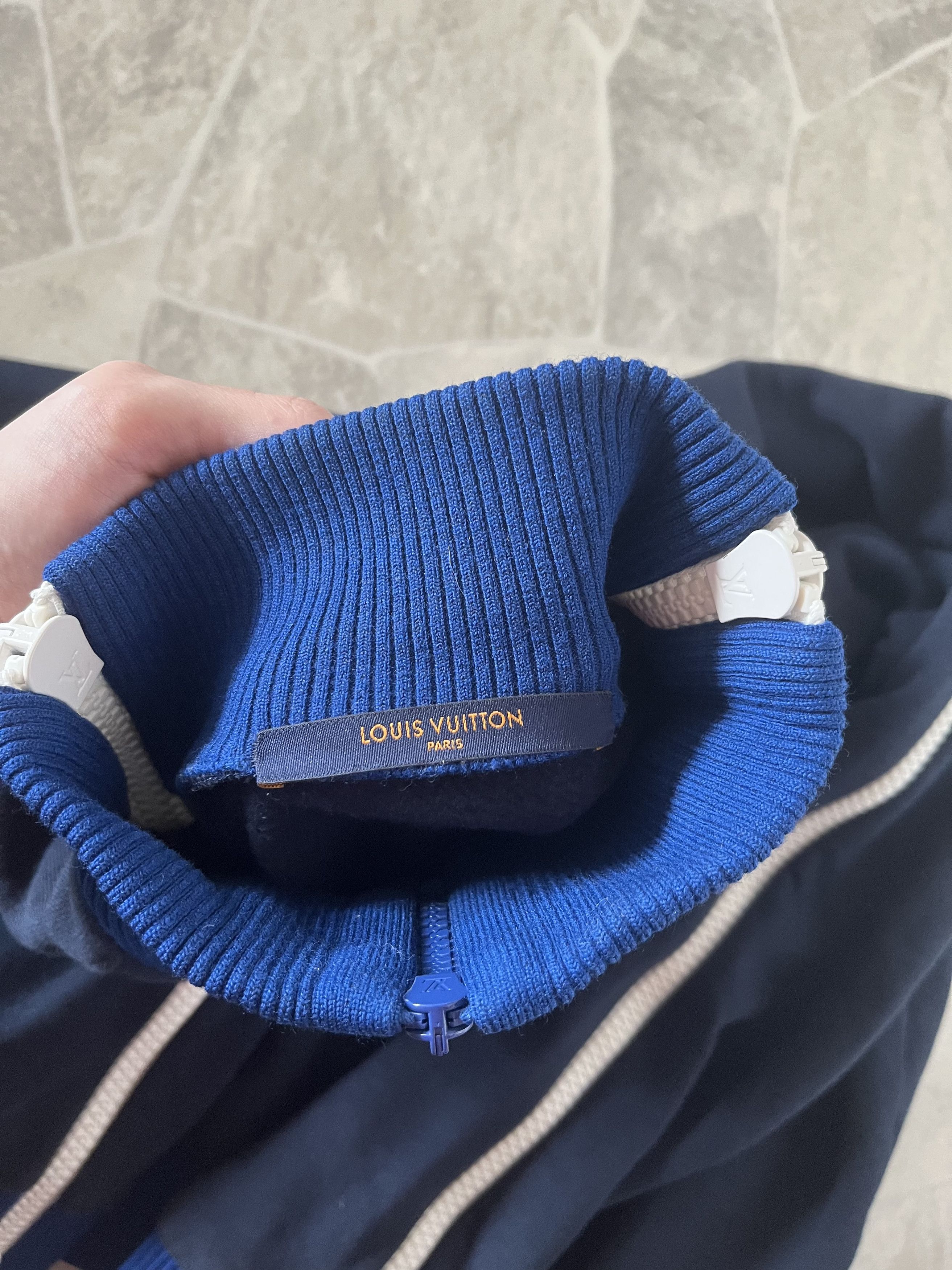 Louis Vuitton Louis Vuitton 2ème Étage Pullover Size US L / EU 52-54 / 3 - 4 Thumbnail