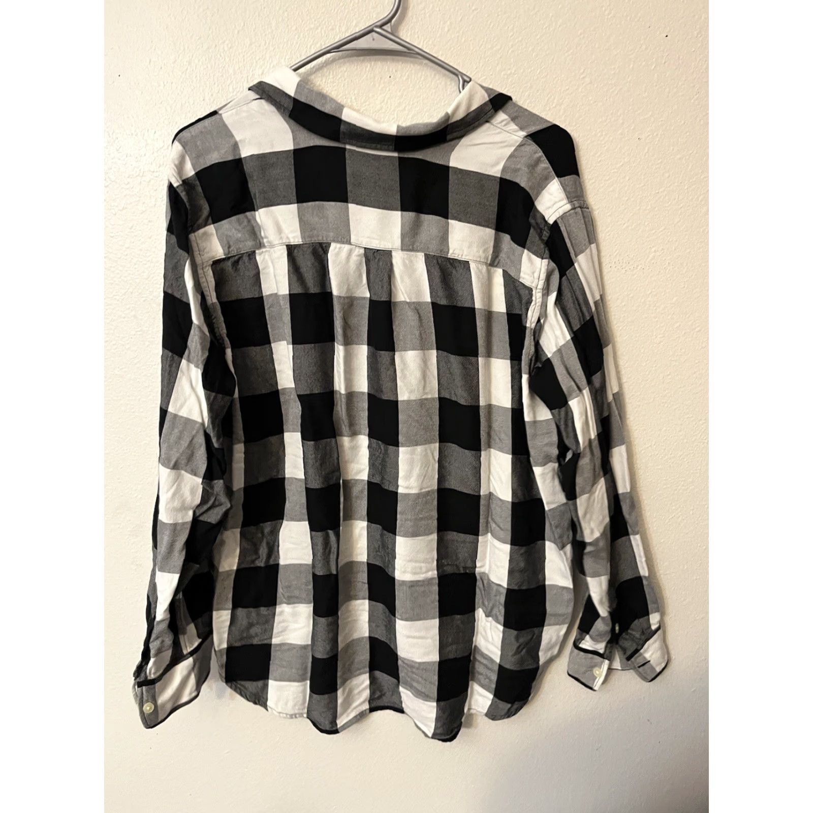 Levi's Levi's Boyfriend Fit Plaid Shirt Womens XL Button-Up Long Sleeve Black White Size XL / US 12-14 / IT 48-50 - 2 Thumbnail