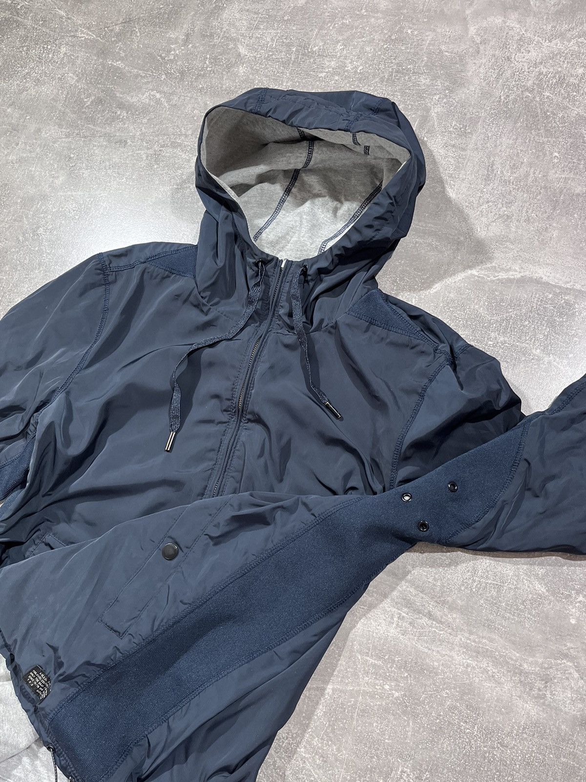 Diesel Vintage Diesel Hoodie Jacket 2n1 Nylon Zip Y2k style Size US S / EU 44-46 / 1 - 11 Thumbnail