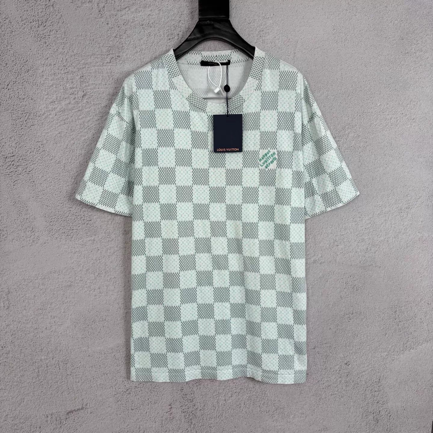 Louis Vuitton LV Pharrell x Embroidered Monogram SS White Green XXL Size US XXL / EU 58 / 5 - 1 Thumbnail