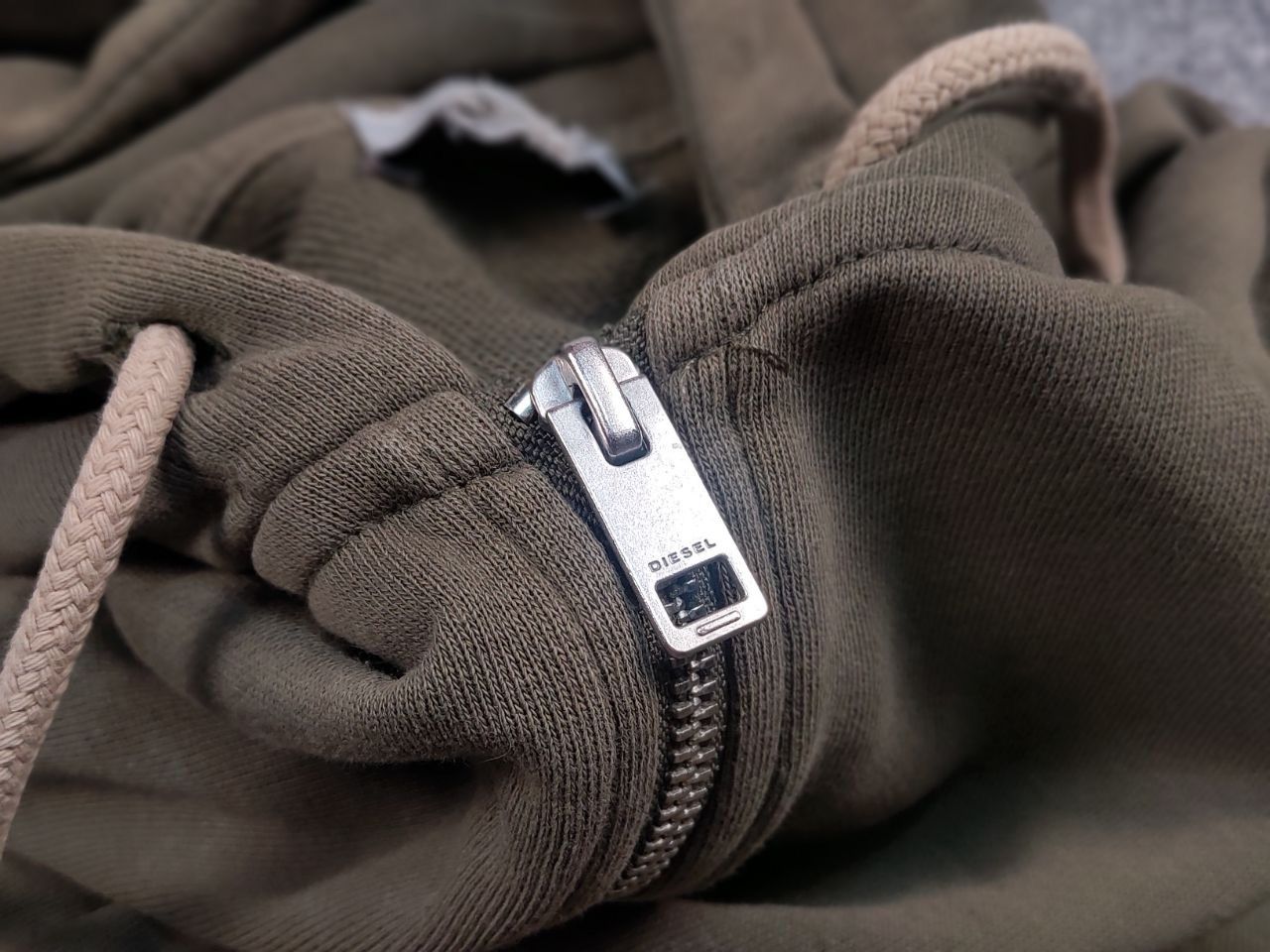 Diesel Vintage Diesel Military Logo Green Zip Hoodie Y2K Style Size US L / EU 52-54 / 3 - 18 Thumbnail
