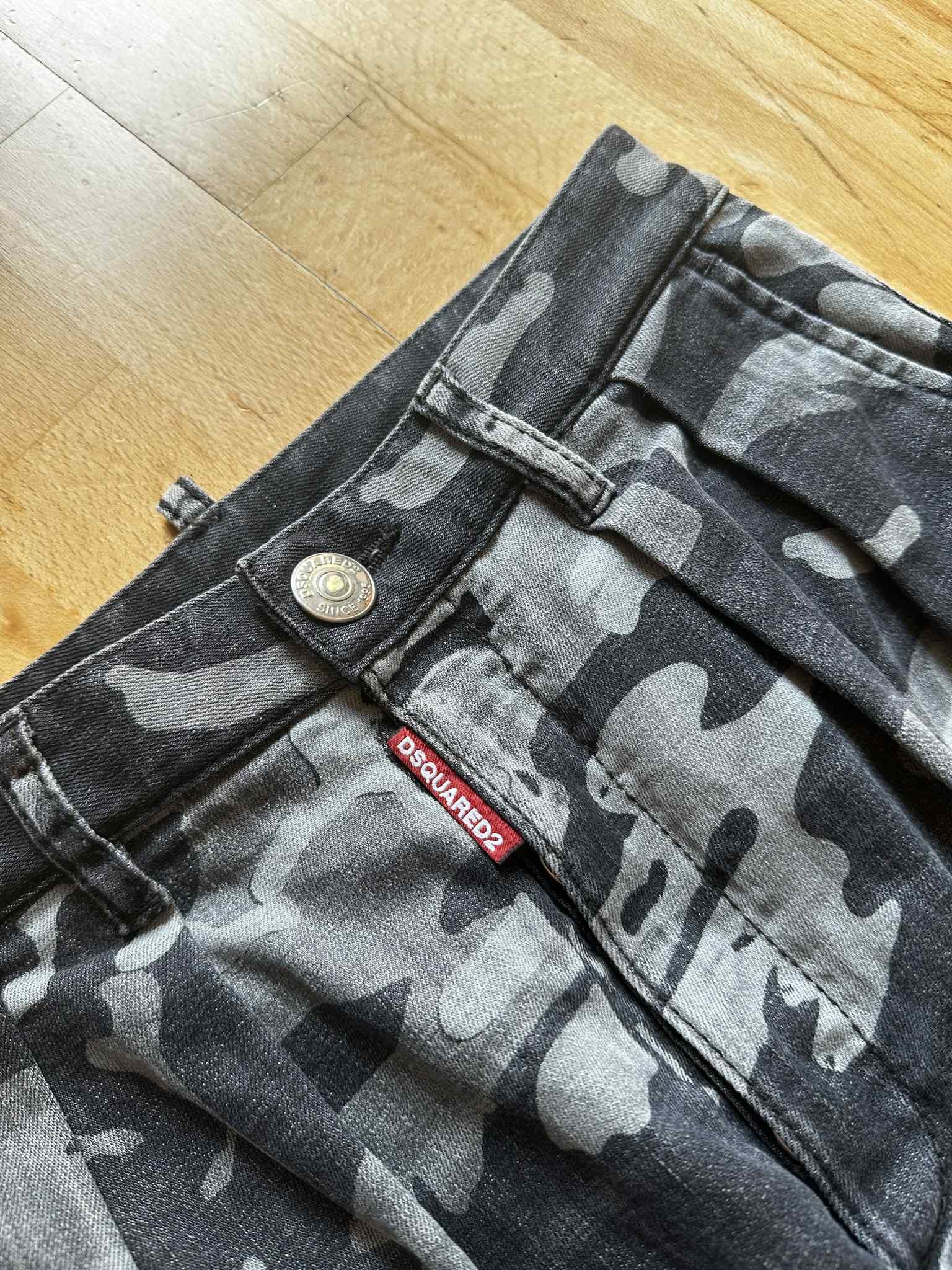 Dsquared2 dsquared2 cargo pants ultra baggy rare Size 28" / US 6 / IT 42 - 5 Thumbnail