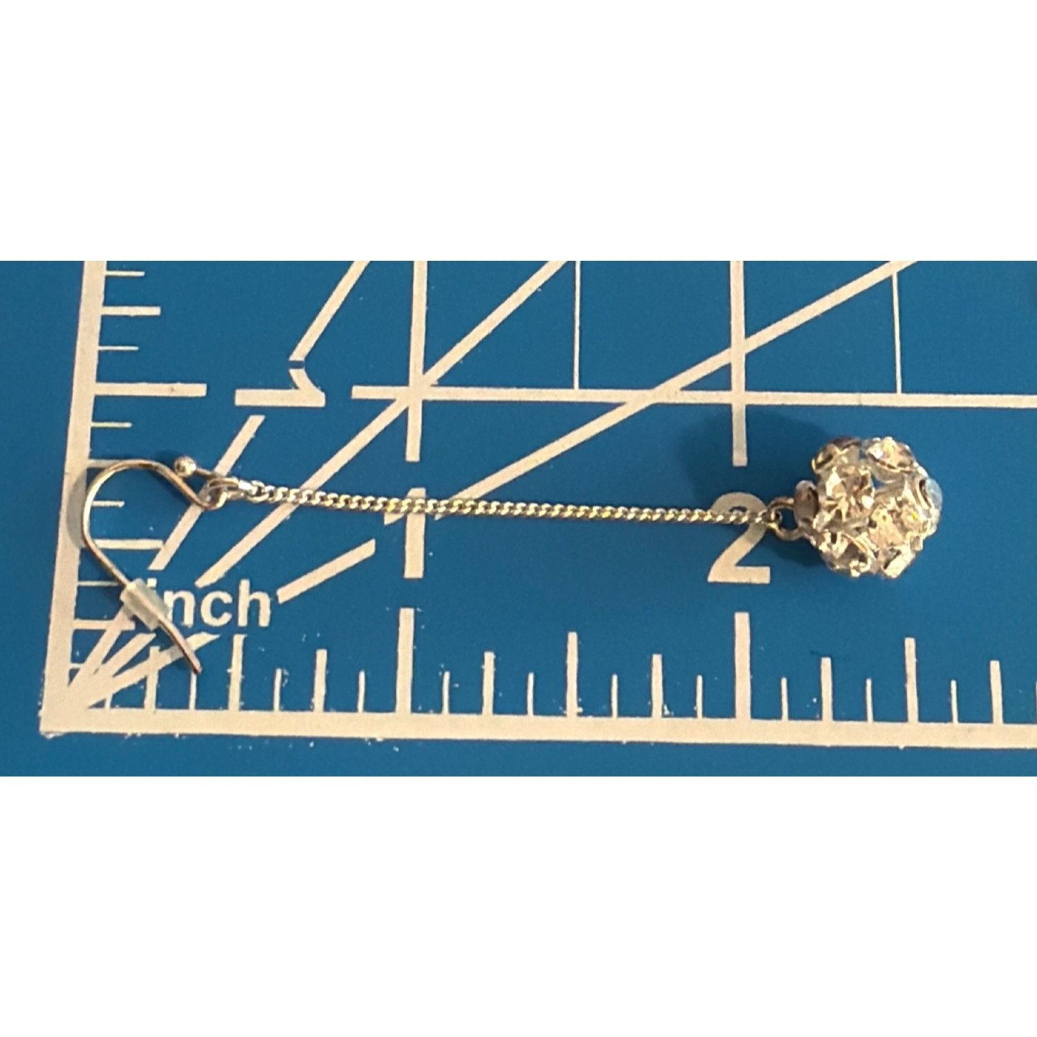 Other Vintage Avon Silver Tone Long Dangle Earrings Hooks Clear Rh Size ONE SIZE - 4 Thumbnail