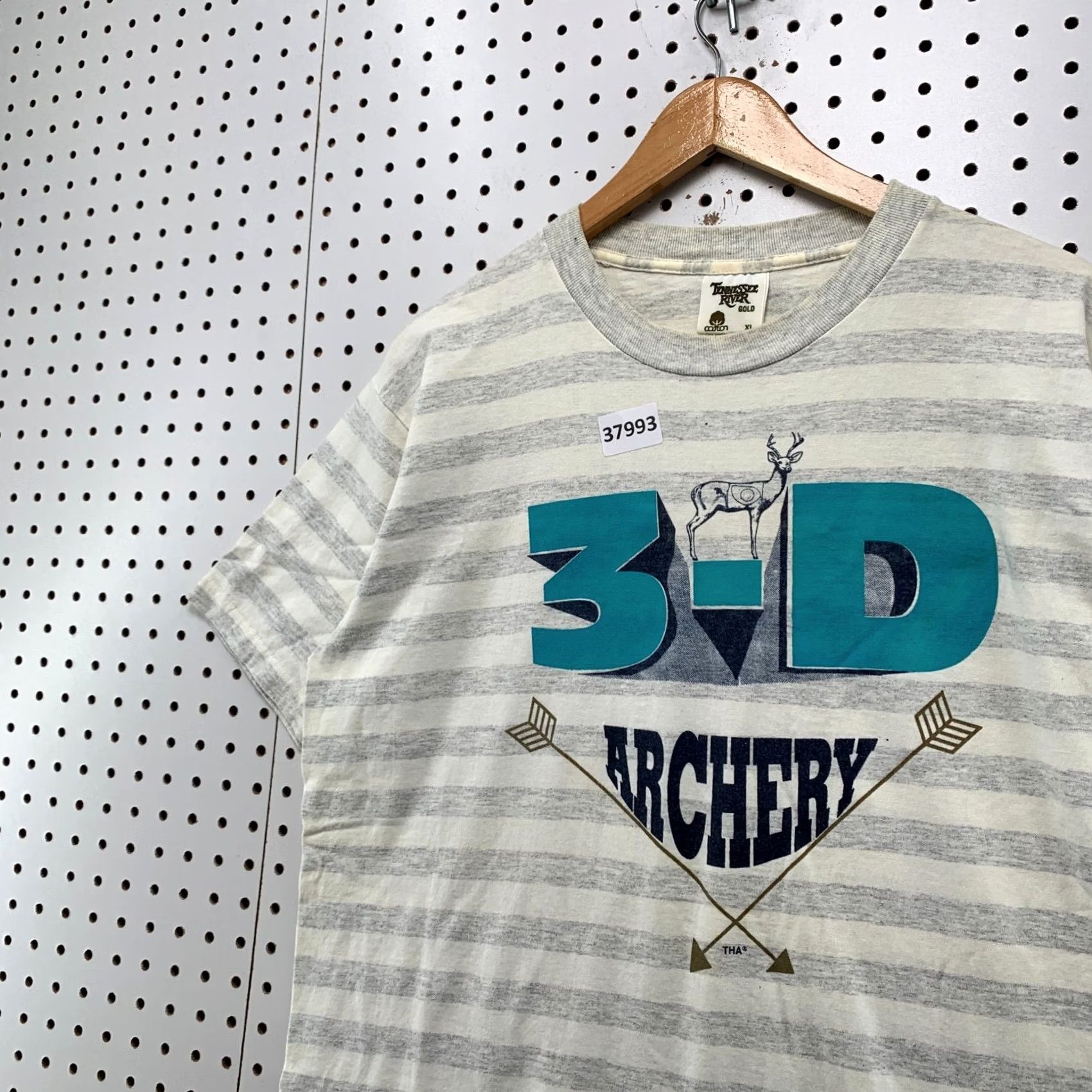 Vintage VINTAGE 90s 3D Archery Shirt Mens XL White Gray USA Single Stitch T-Shirt Size US XL / EU 56 / 4 - 6 Thumbnail
