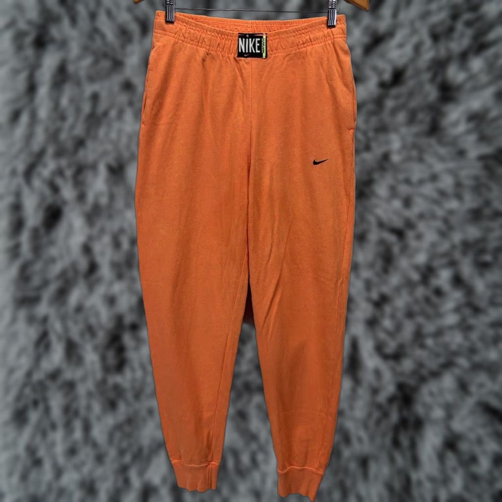 Nike VINTAGE Nike Retro Jogger Pants Women's Small Orange Cotton Size 28" / US 6 / IT 42 - 1 Thumbnail