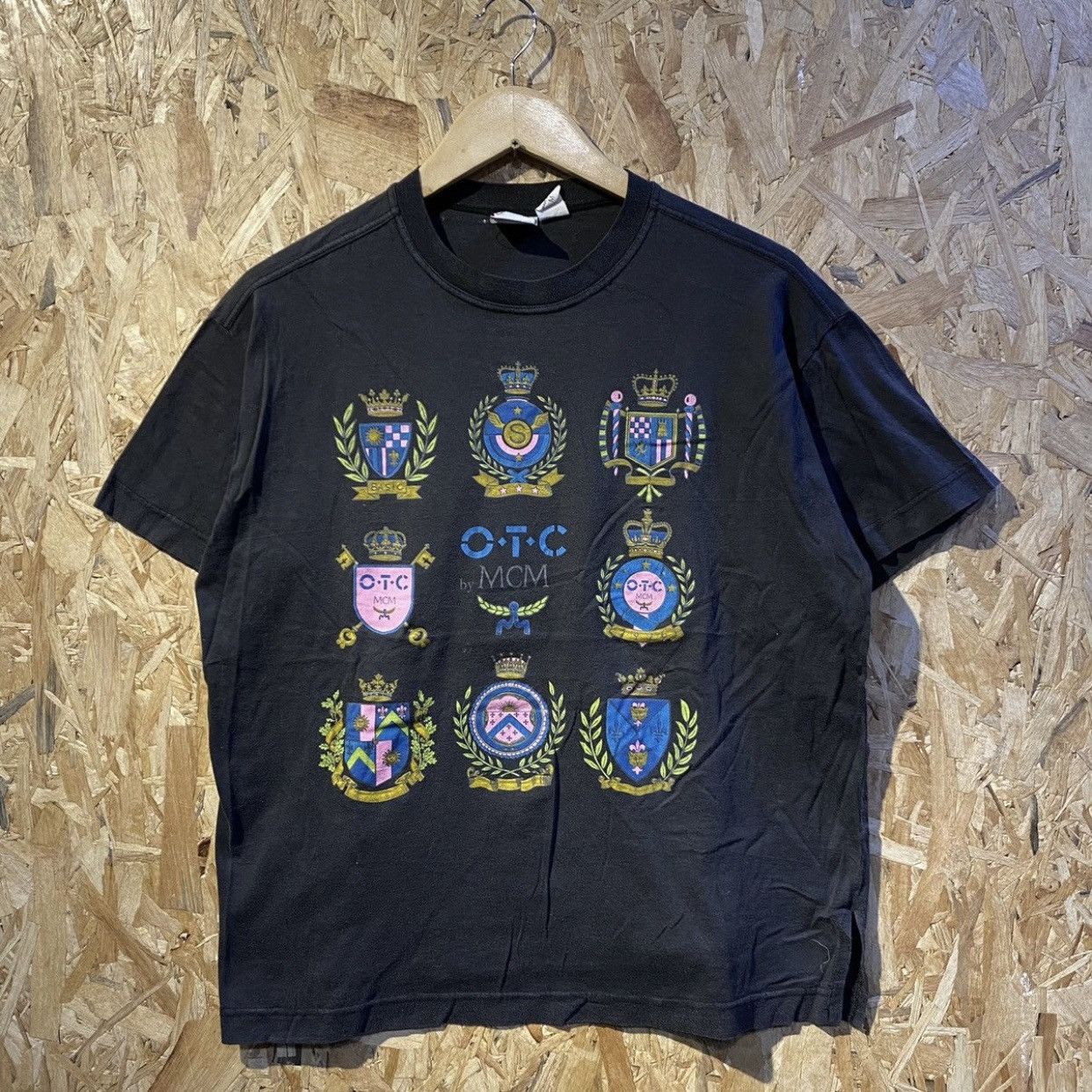 MCM × Vintage OFFER NOW✈️MCM OTC MULTI LOGO PRINT TSHIRTS Size US M / EU 48-50 / 2 - 1 Thumbnail