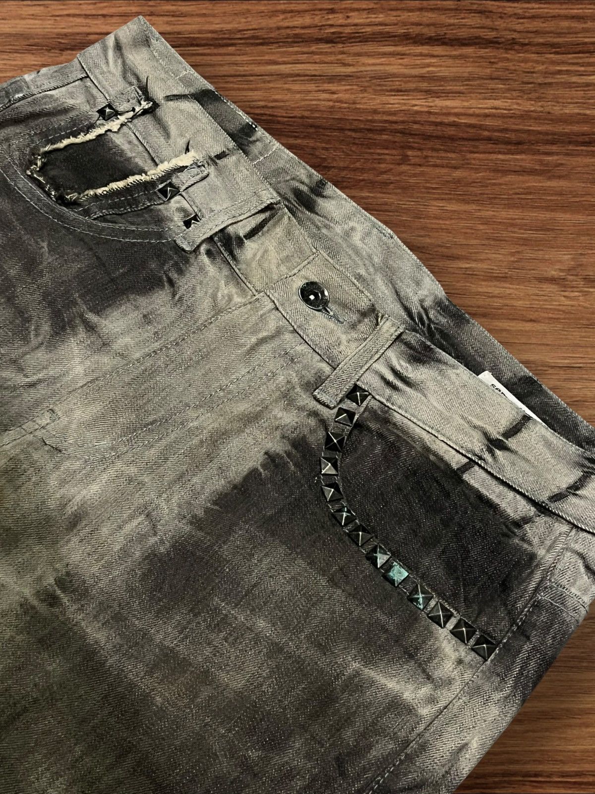 If Six Was Nine Semantic Design Gothic Studded Acid Wash Distress Flare Jean Size US 31 - 5 Thumbnail