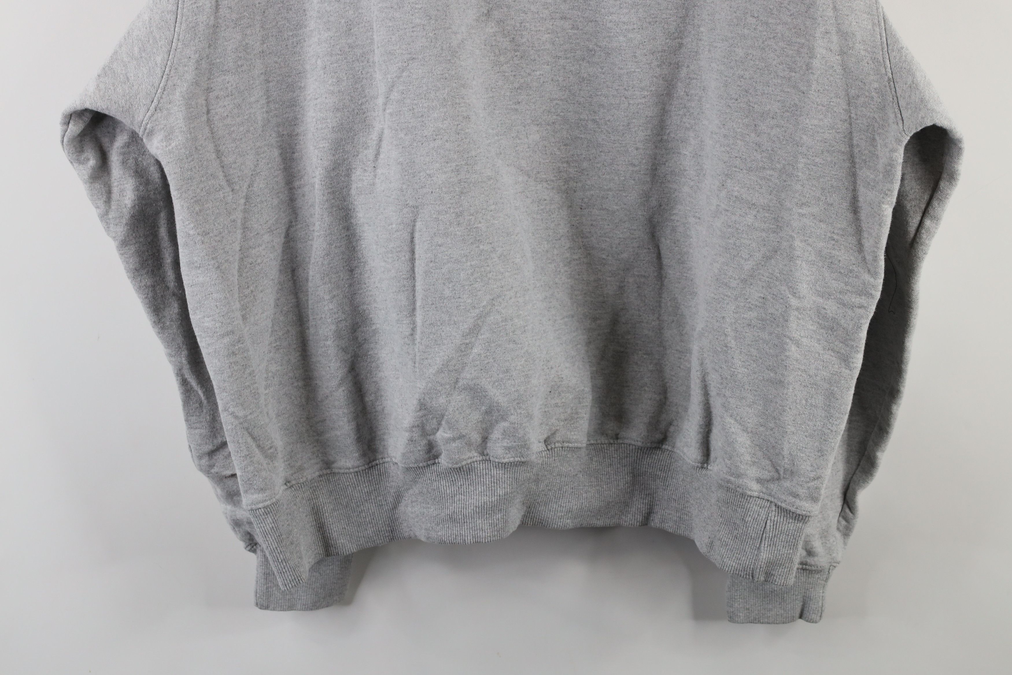 Champion × Vintage Vintage Champion Logo Crewneck Sweatshirt Heather Gray Size US XL / EU 56 / 4 - 12 Thumbnail