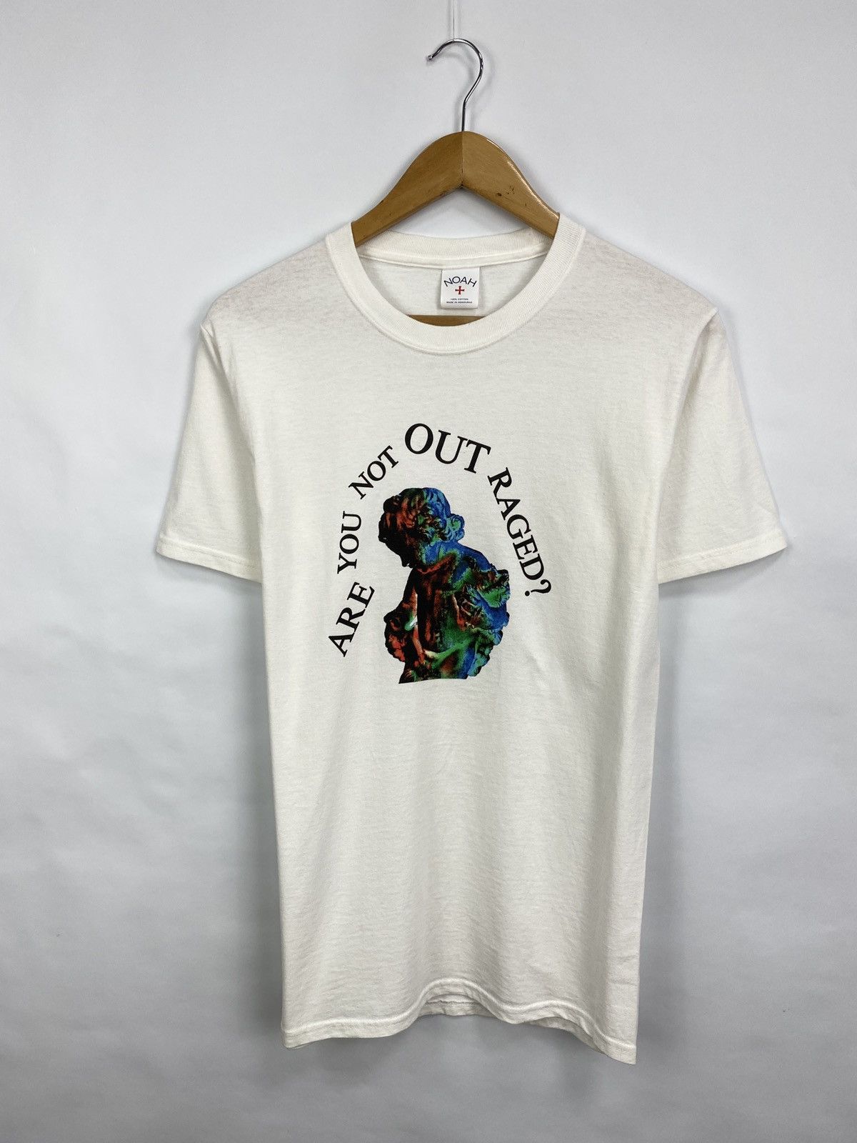 Dover Street Market × Noah Noah T-Shirt Are You Not Outraged Size US S / EU 44-46 / 1 - 3 Thumbnail