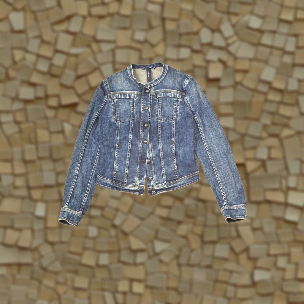 Vintage HIGH USE Womens Blue Denim Jacket Size 6 Jacket Womens Blue Denim Jacket 6 Blue 90s? Size M / US 6-8 / IT 42-44 - 1 Thumbnail