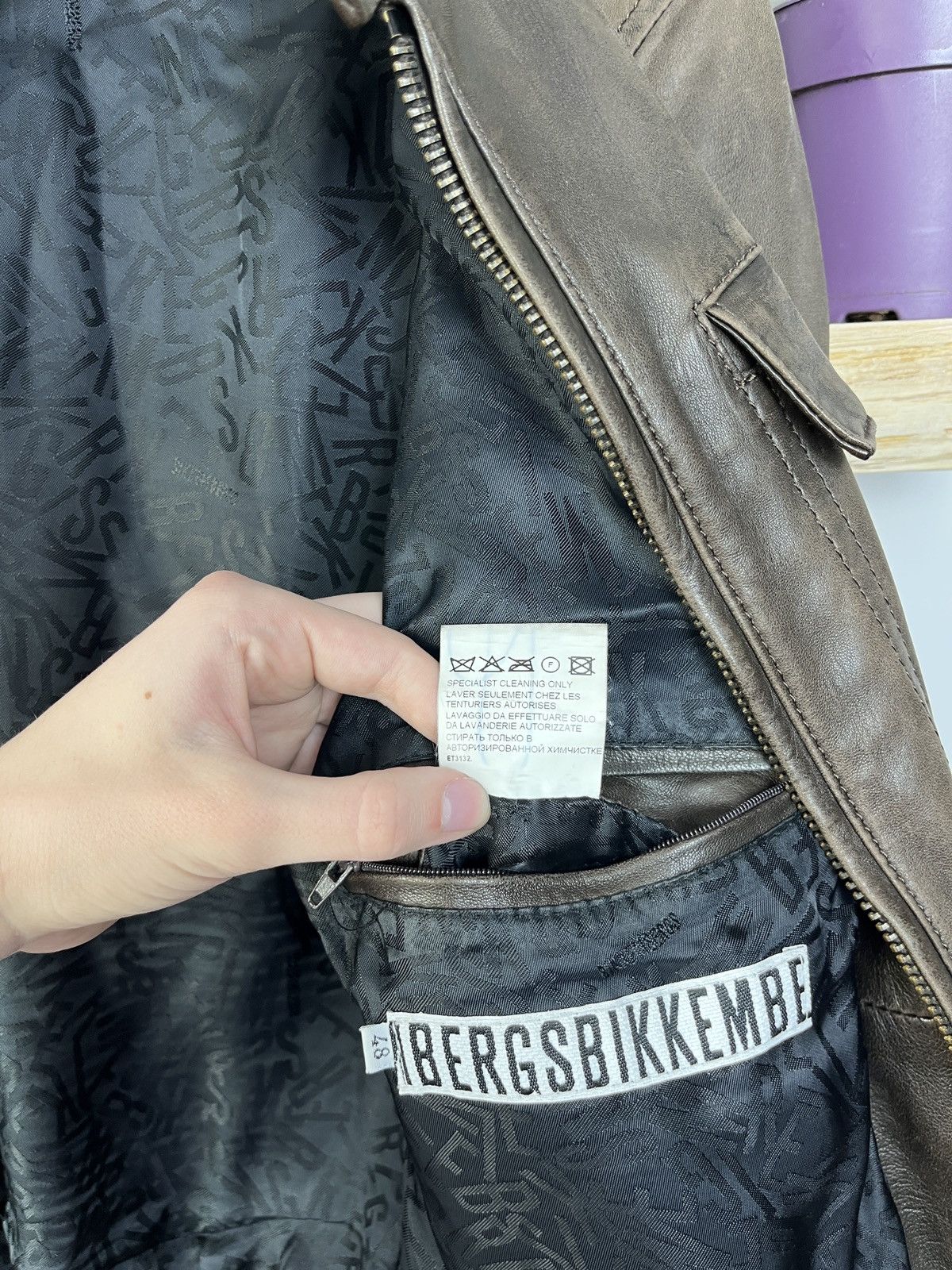 Dirk Bikkembergs Archive dirk bikkembergs GS Flight leather Jacket cropped Size US M / EU 48-50 / 2 - 6 Thumbnail