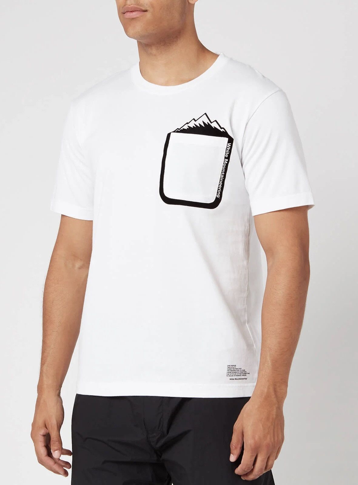 White Mountaineering White Mountaineering mountain pattern pocket tee Size US S / EU 44-46 / 1 - 1 Thumbnail