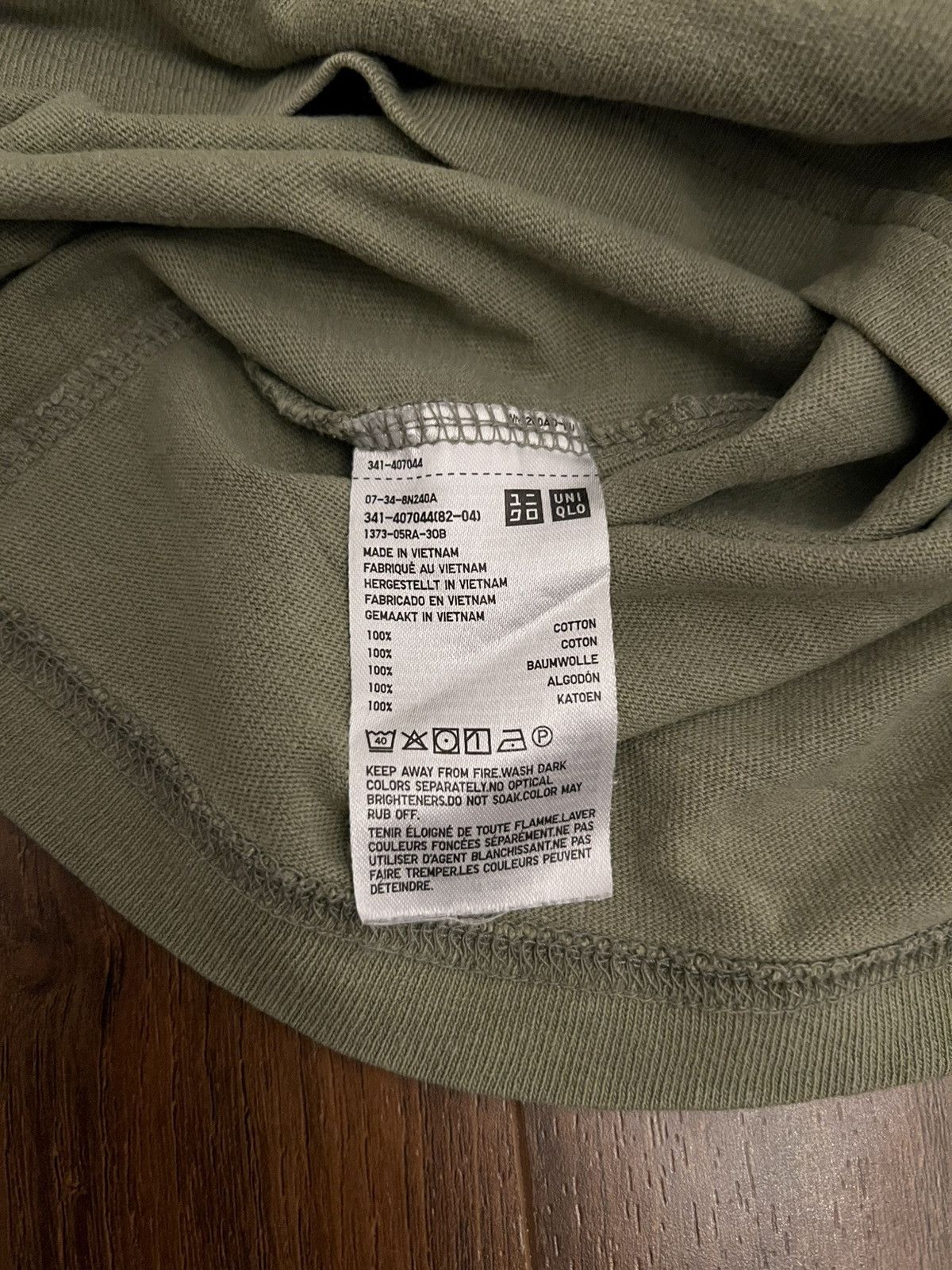 Lemaire × Uniqlo Thrashed x Faded Christopher Lemaire x Uniqlo Tee in Green Size US XL / EU 56 / 4 - 5 Thumbnail