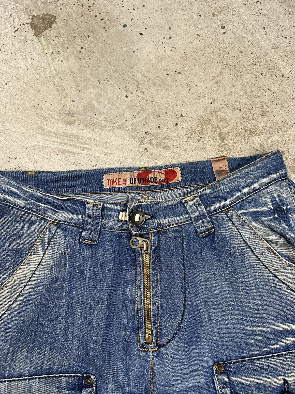 Japanese Brand Vintage Y2K Take Two Upgrade Cargo Denim Shorts Jeans Japan Size US 32 / EU 48 - 7 Thumbnail