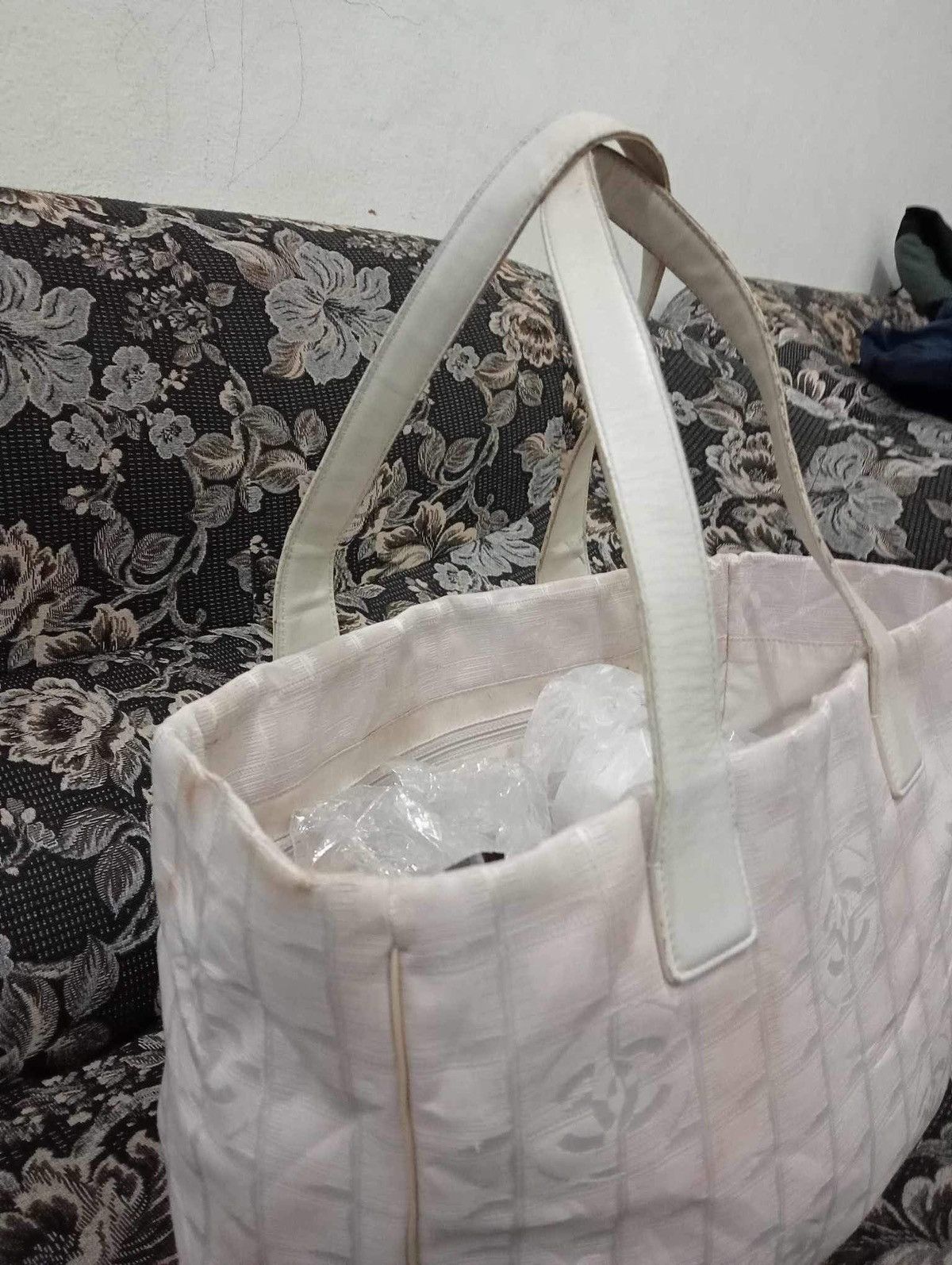 Chanel 💥Last Drop💥Chanel CC Tote Bag Size ONE SIZE - 10 Thumbnail