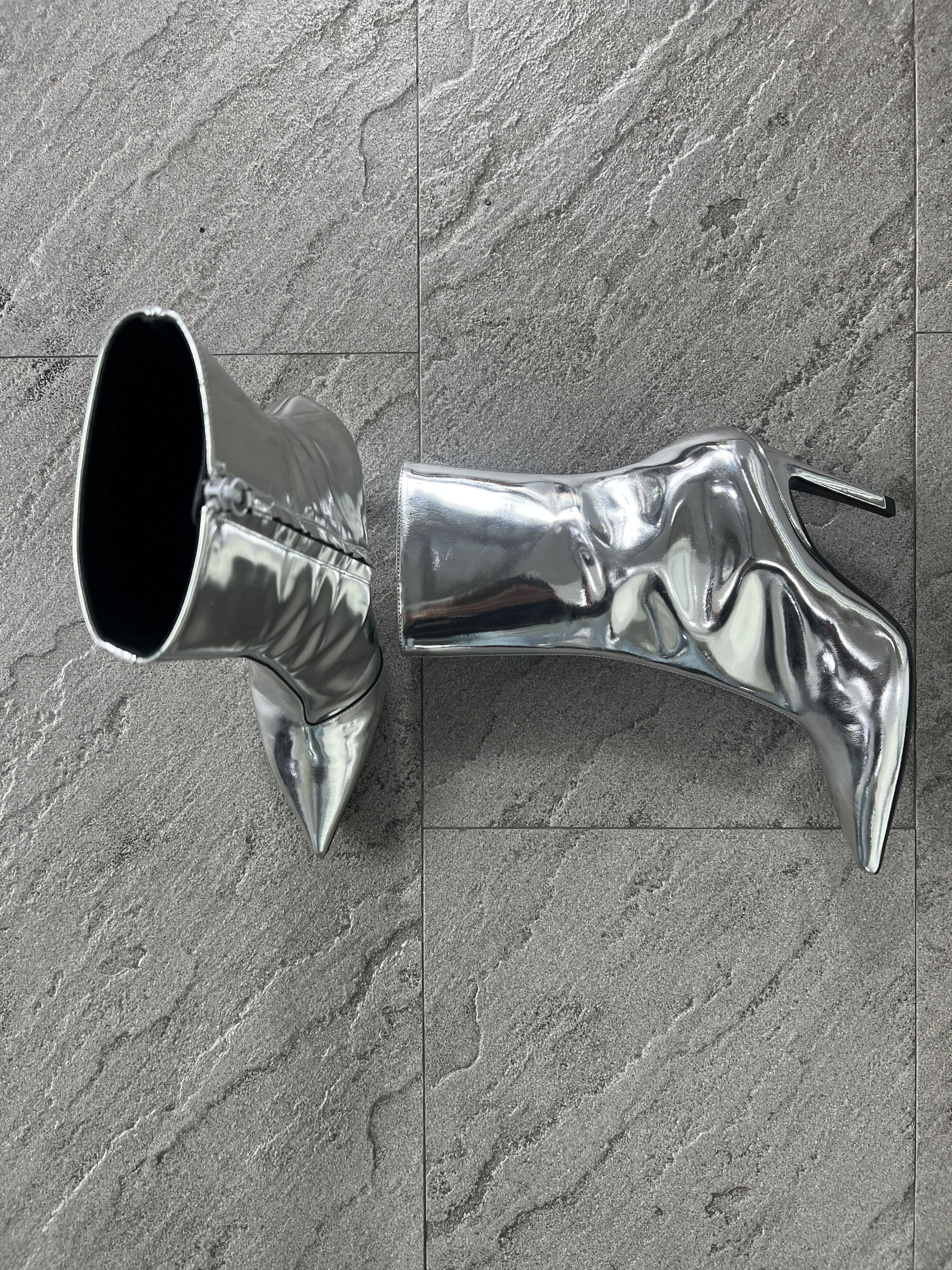 Balenciaga Balenciaga Knife boots in metallic silver EU38 Rare Find Size US 8 / IT 38 - 1 Thumbnail