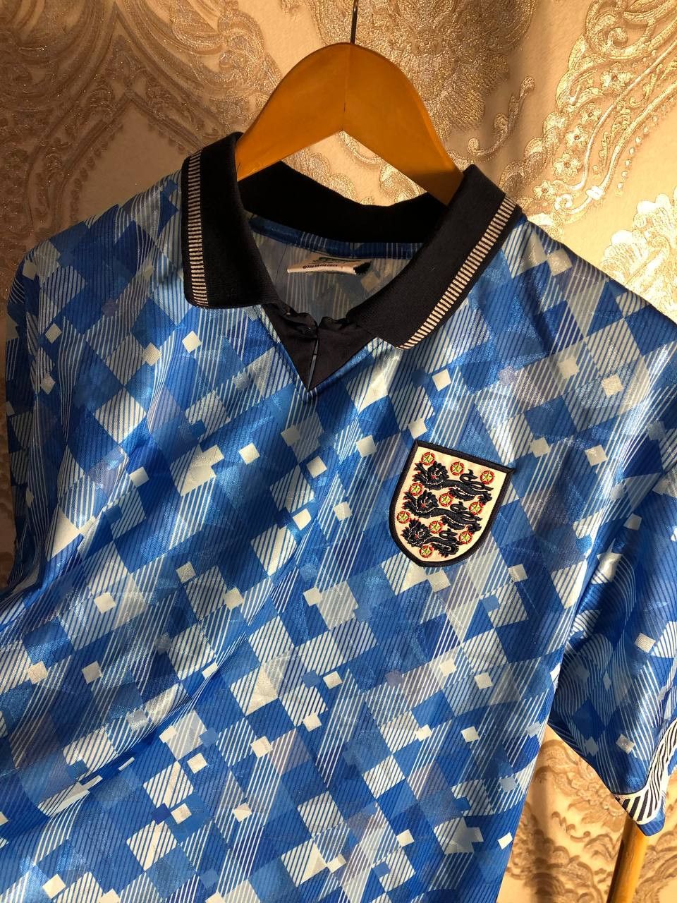 Vintage Very Rare England Retro Soccer Jersey Umbro Manchester 90s Size US L / EU 52-54 / 3 - 5 Thumbnail