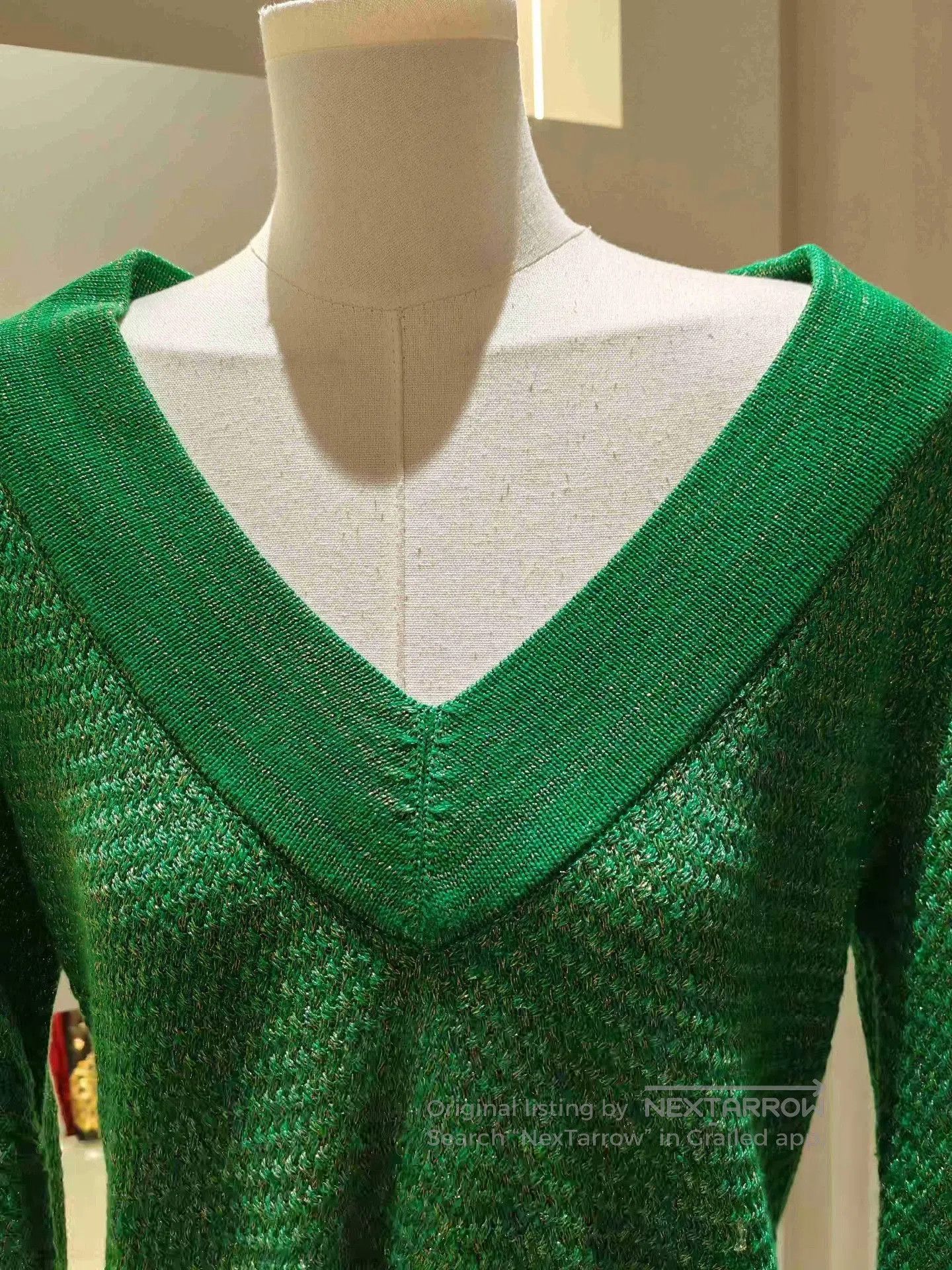 Ermanno Scervino Ermanno Scervino Green V-Neck Knit Top. Size S / US 4 / IT 40 - 3 Thumbnail