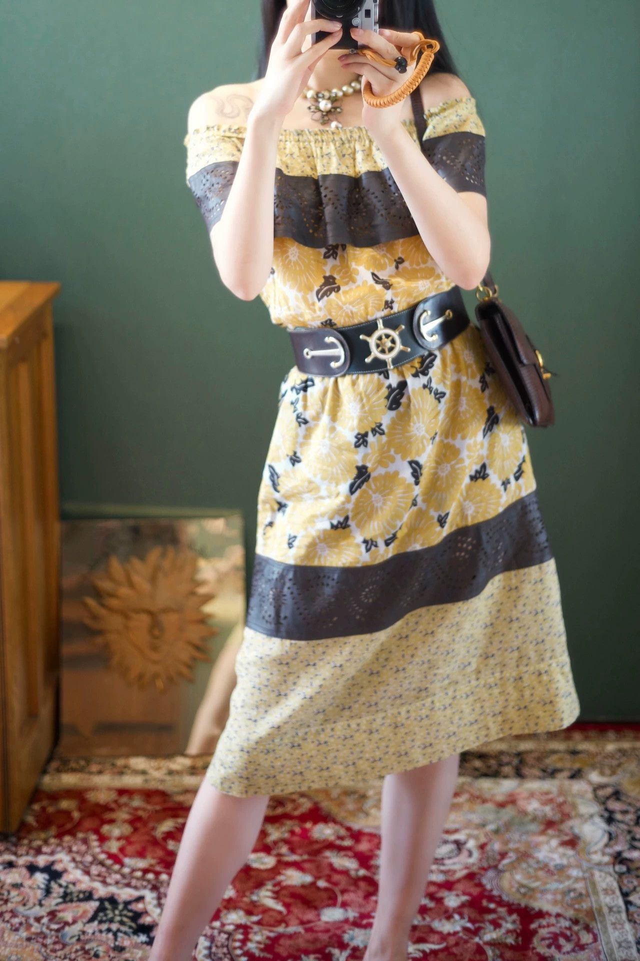 Fendi Fendi Vintage Yellow Leather Carved Paneled Women's Dress Size M / US 6-8 / IT 42-44 - 2 Thumbnail