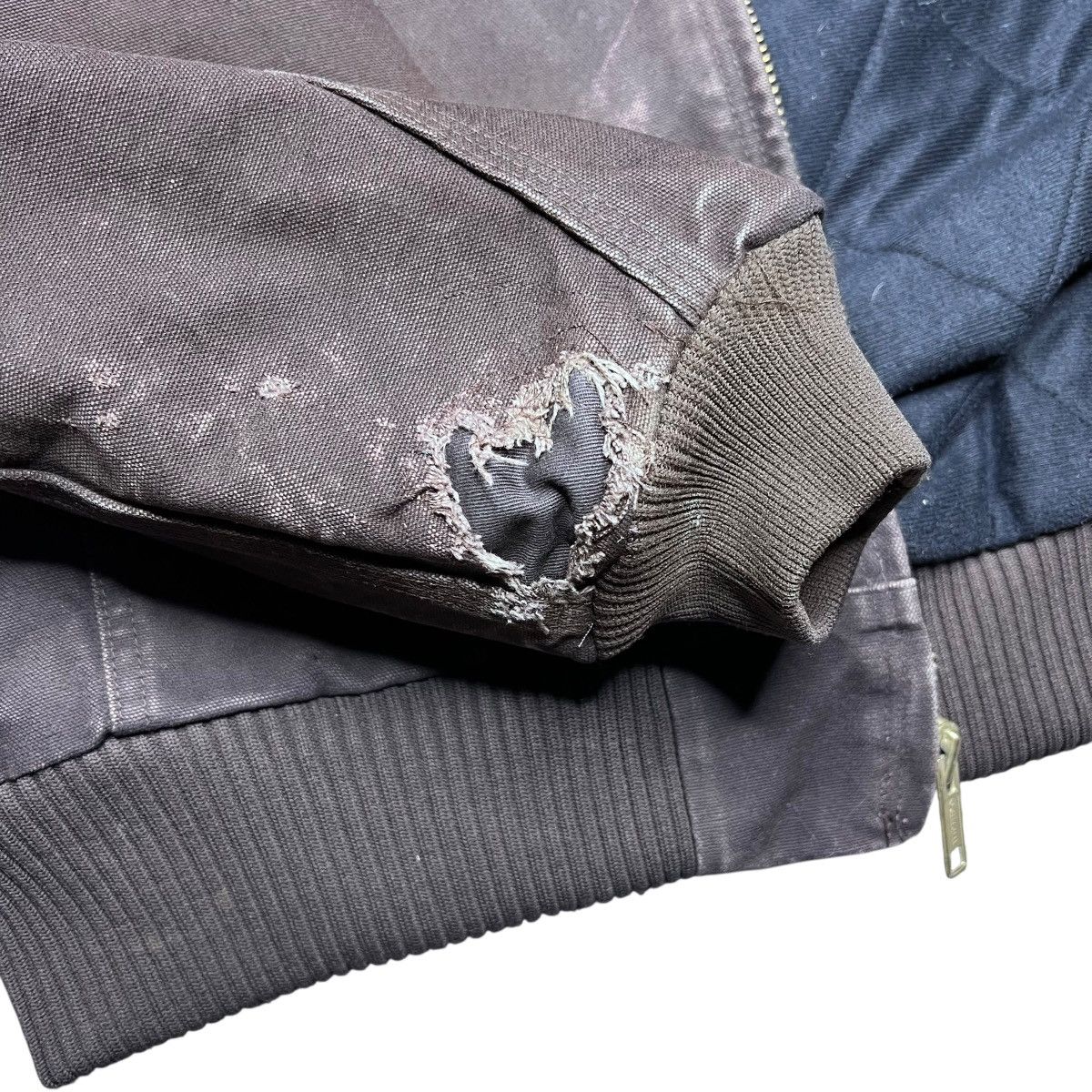 Carhartt Vtg 2000s Carhartt J130 DKB Hooded Dark Brown Canvas Jacket Size US L / EU 52-54 / 3 - 10 Thumbnail