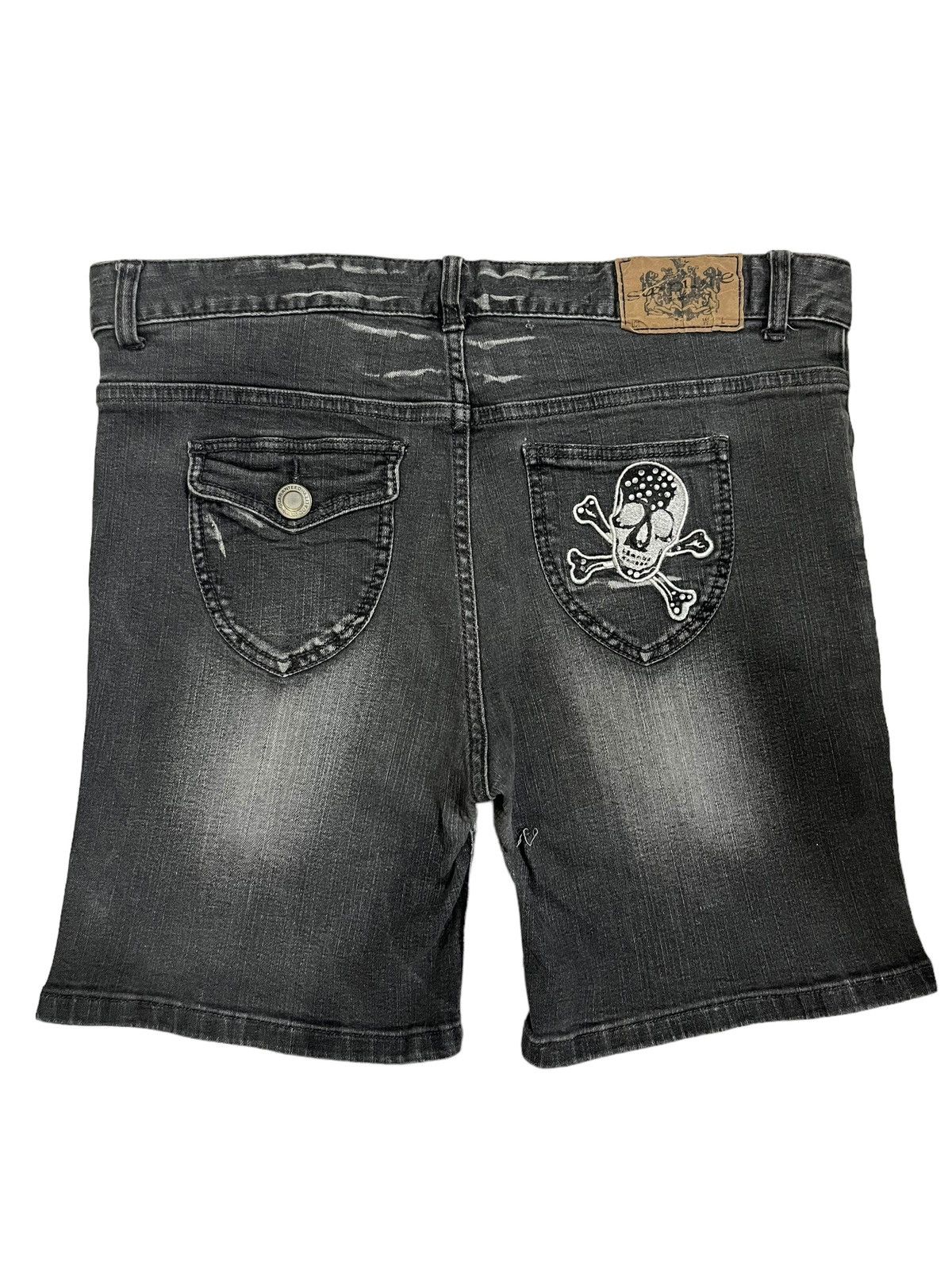🔥Sick Japanese Brand Skull Embroidery Logo Punk Style Shorts