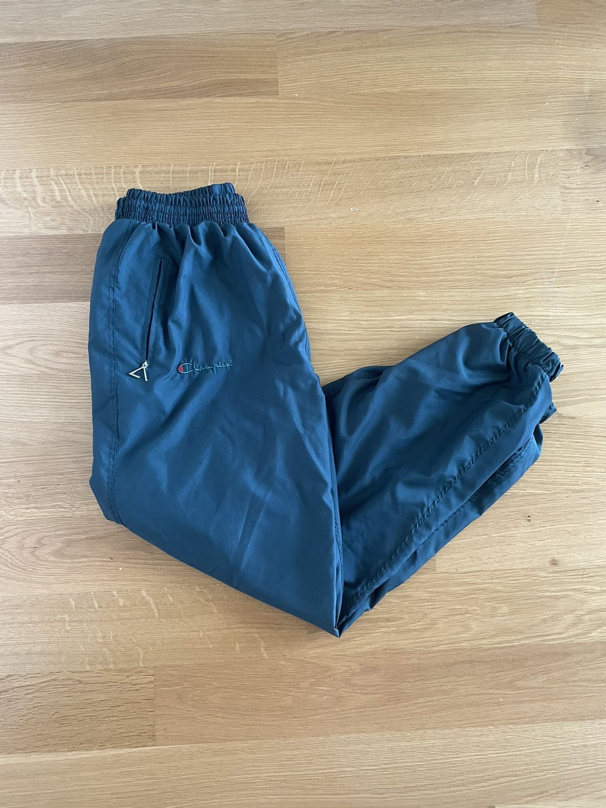 Champion vintage champion trackpants Size US 37 - 1 Thumbnail