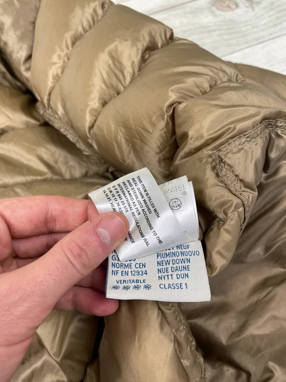 Moncler Moncler Acorus Down Jacket Puffer Men Size 4 Beige Size US XL / EU 56 / 4 - 25 Thumbnail