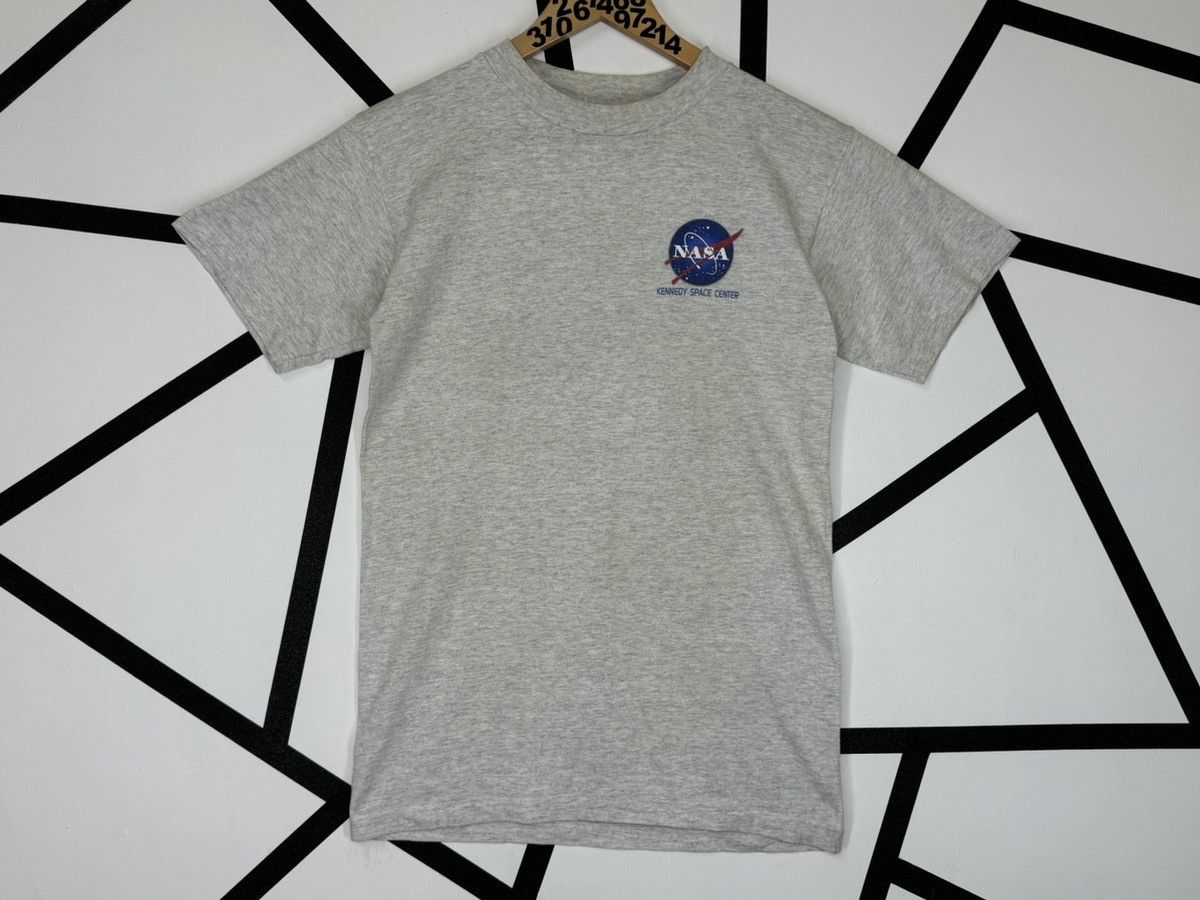 NASA Vintage 90s Nasa Kennedy Space Center Single Stitch Tee Size US XS / EU 42 / 0 - 5 Thumbnail