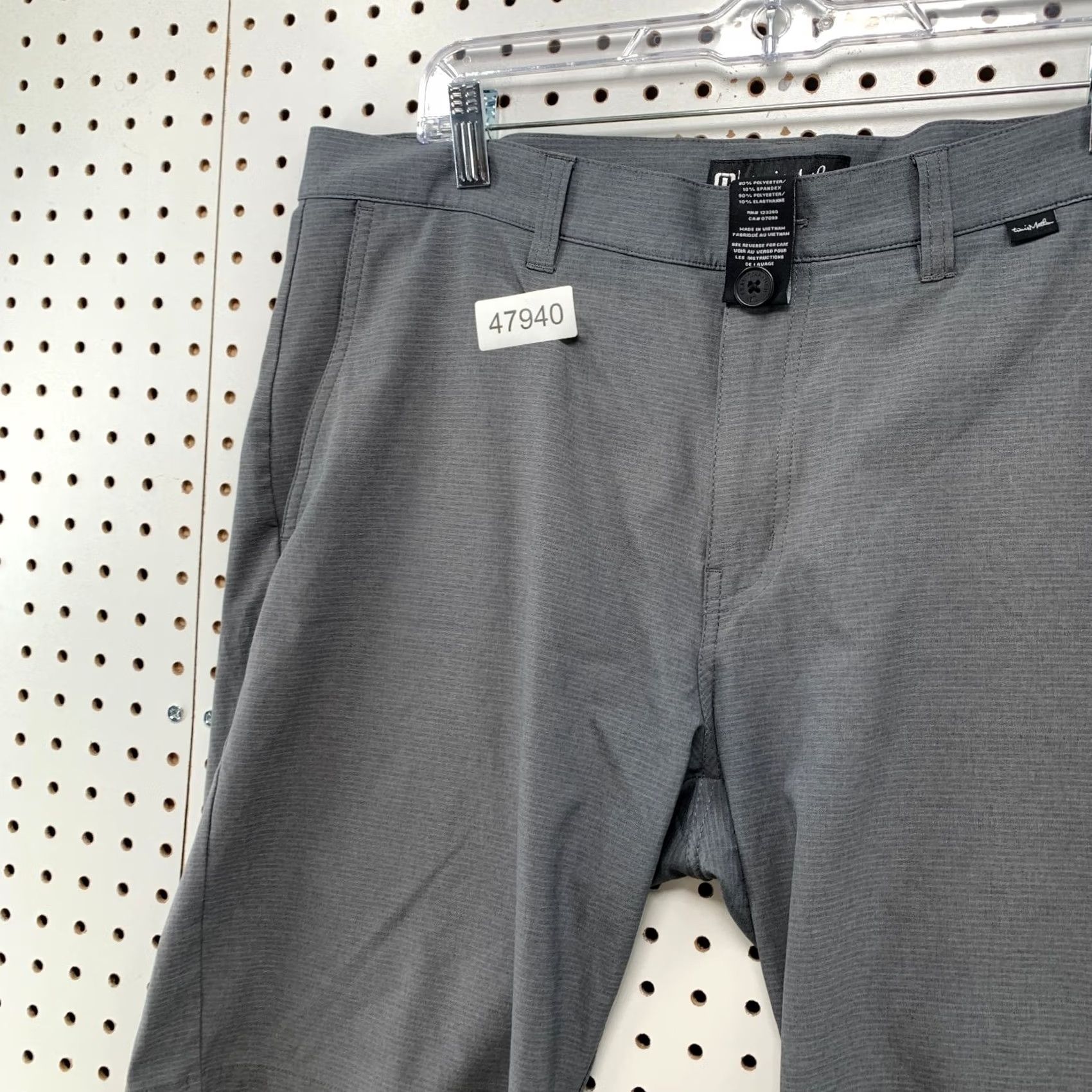 TravisMathew Travis Mathew Golf Chino Shorts Mens 36 Gray Preppy Active 38x10.5 Casual Size US 36 / EU 52 - 7 Thumbnail