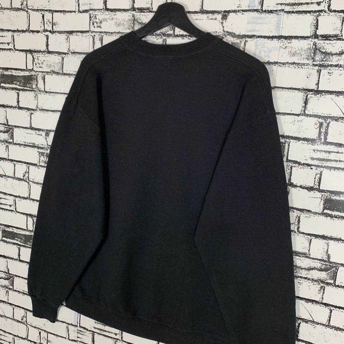 Vintage Vintage MGM Grand Las Vegas Sweatshirt Size US M / EU 48-50 / 2 - 9 Thumbnail