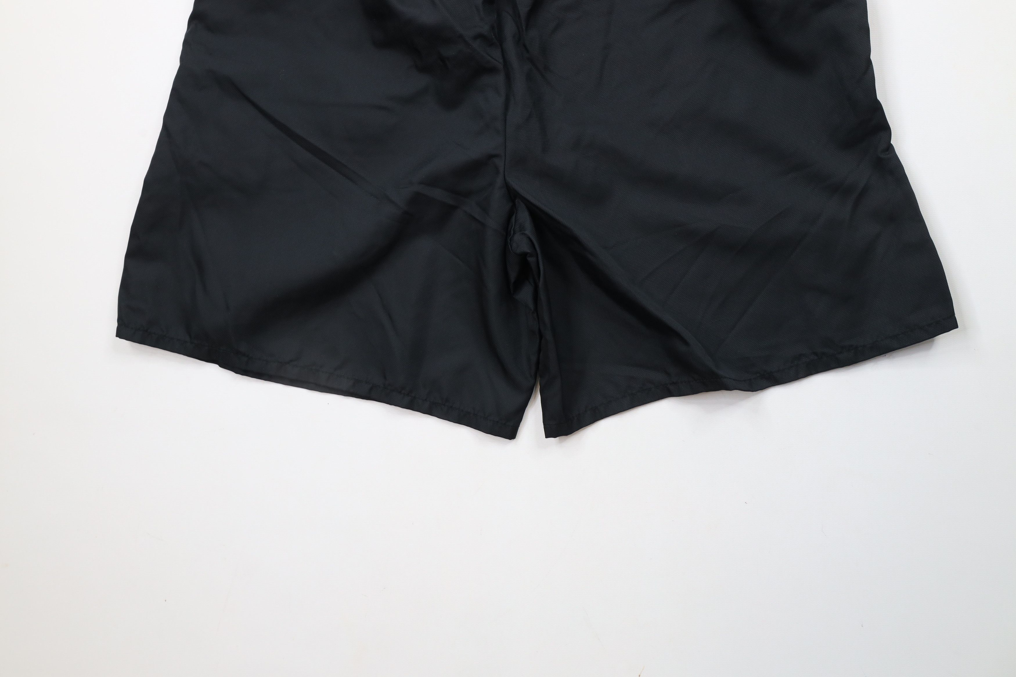 Vintage Vintage 90s Wilson Above Knee Running Jogging Soccer Shorts Size US 32 / EU 48 - 11 Thumbnail