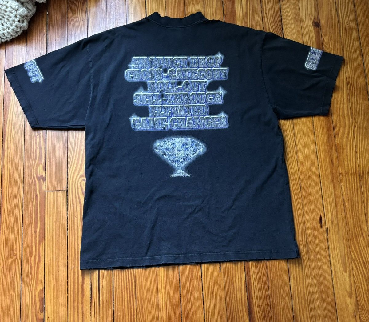 Balenciaga Balenciaga See Now Buy Now Tee Size US L / EU 52-54 / 3 - 2 Thumbnail
