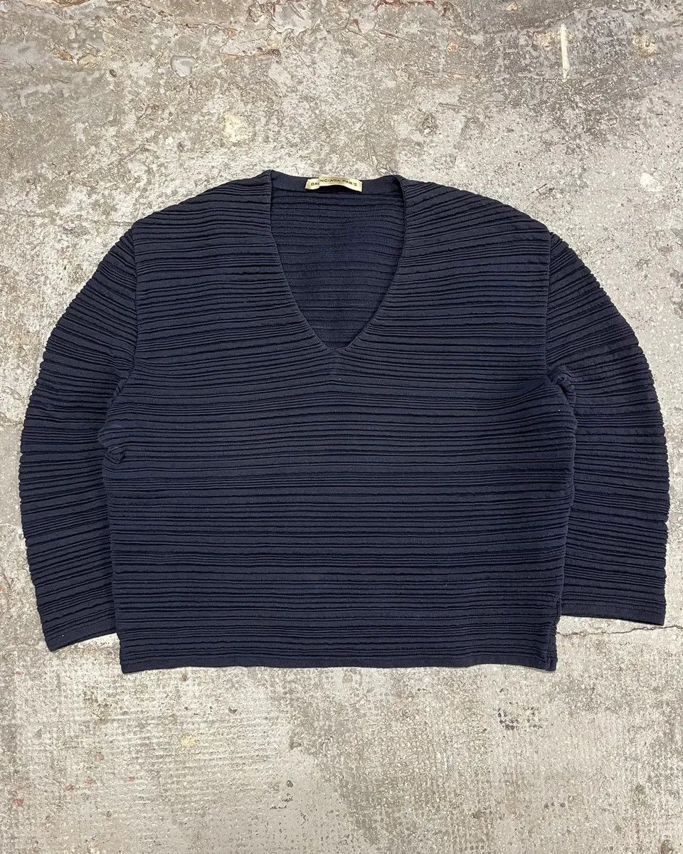 Balenciaga × Vintage SS2011 Balenciaga Plissed Navy V Top Size S / US 4 / IT 40 - 1 Thumbnail