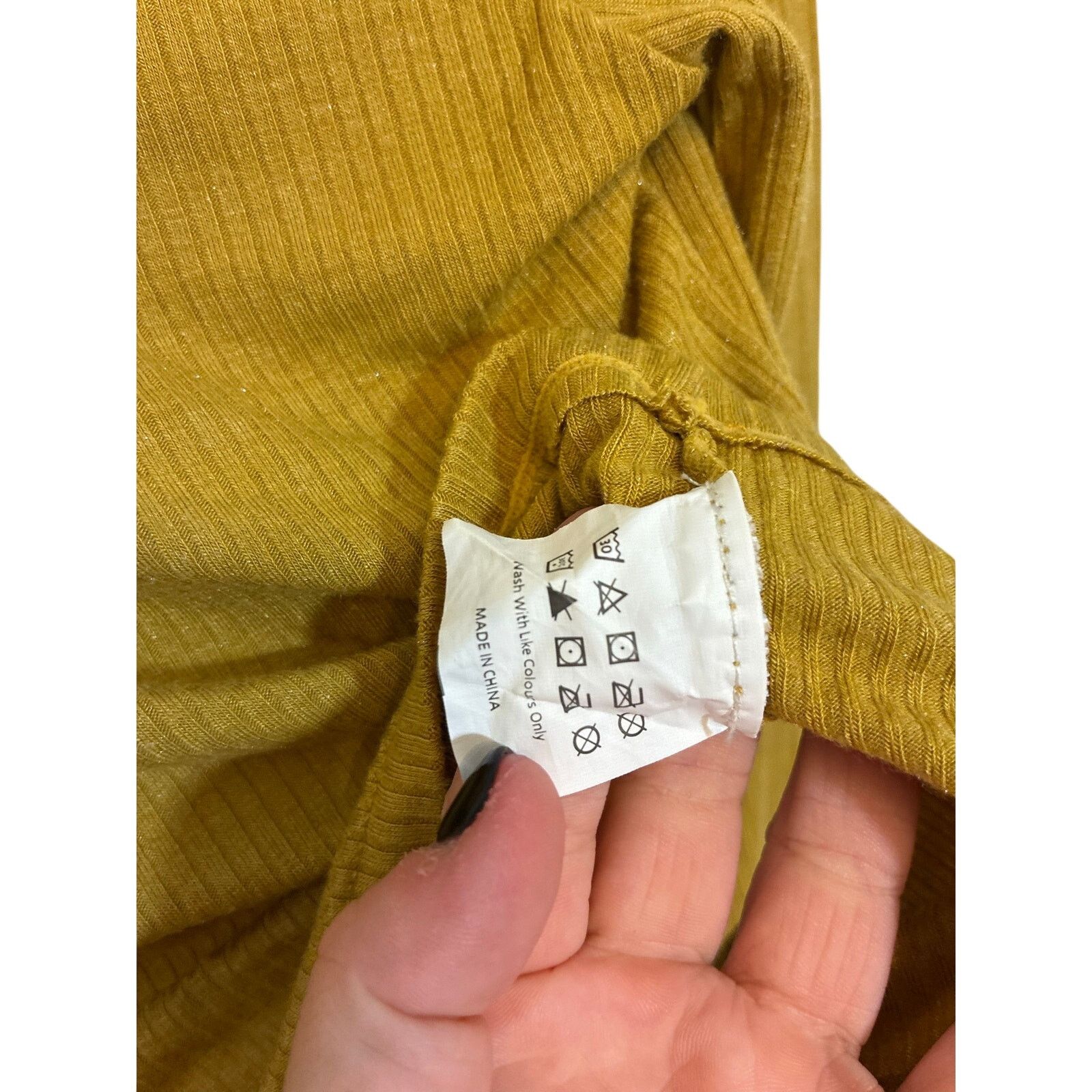 Other Olive Mustard Ribbed Knit Cutout Crop Top Ruched Front Small Size S / US 4 / IT 40 - 6 Thumbnail