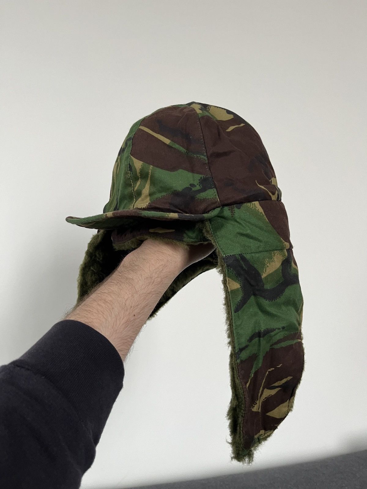 Vintage Kurt Cobain Style DPM Camo Trapper Hat Military Ushanka Size ONE SIZE - 3 Thumbnail