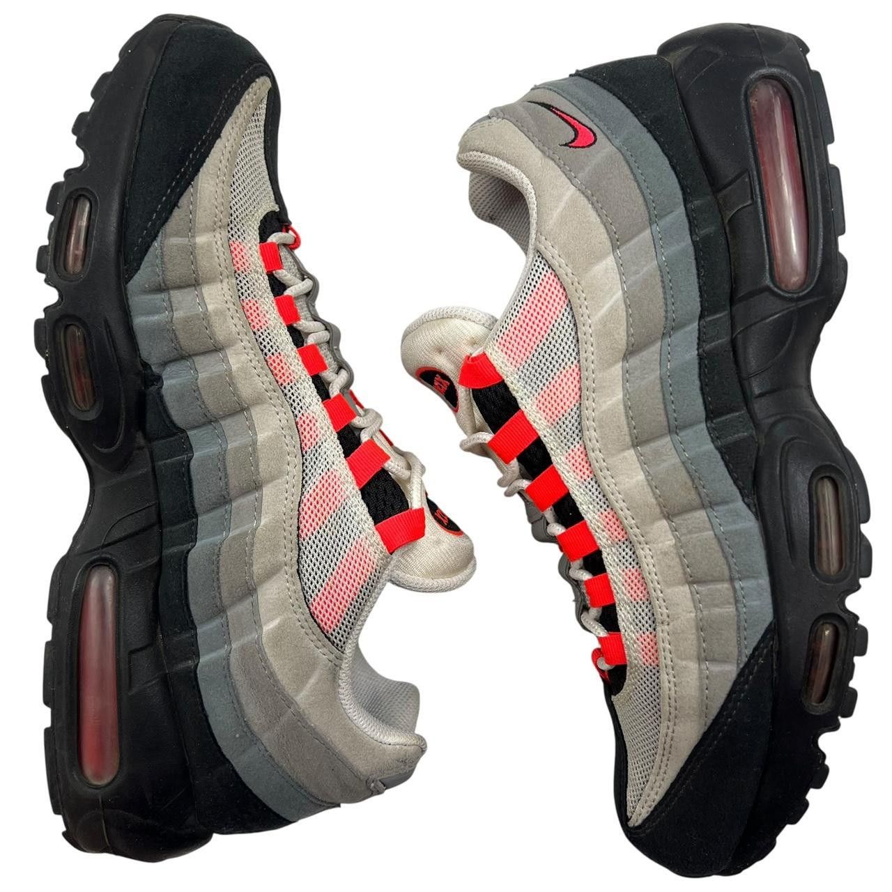 Nike Nike Air Max 95 OG Solar Red 2018 - Size US 11 / EU 45 Size US 11 / EU 44 - 4 Thumbnail