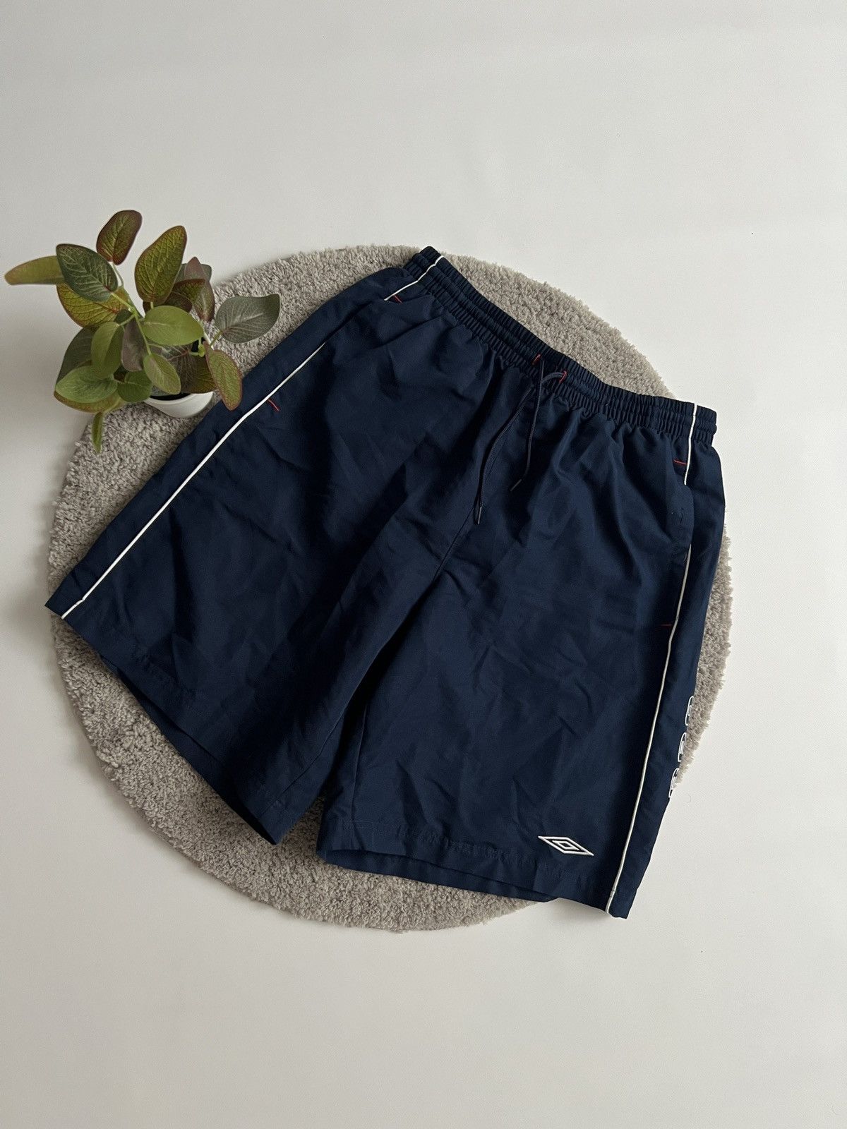Umbro × Vintage Vintage Y2K Umbro shorts streetwear casual style size L Size US 34 / EU 50 - 1 Thumbnail