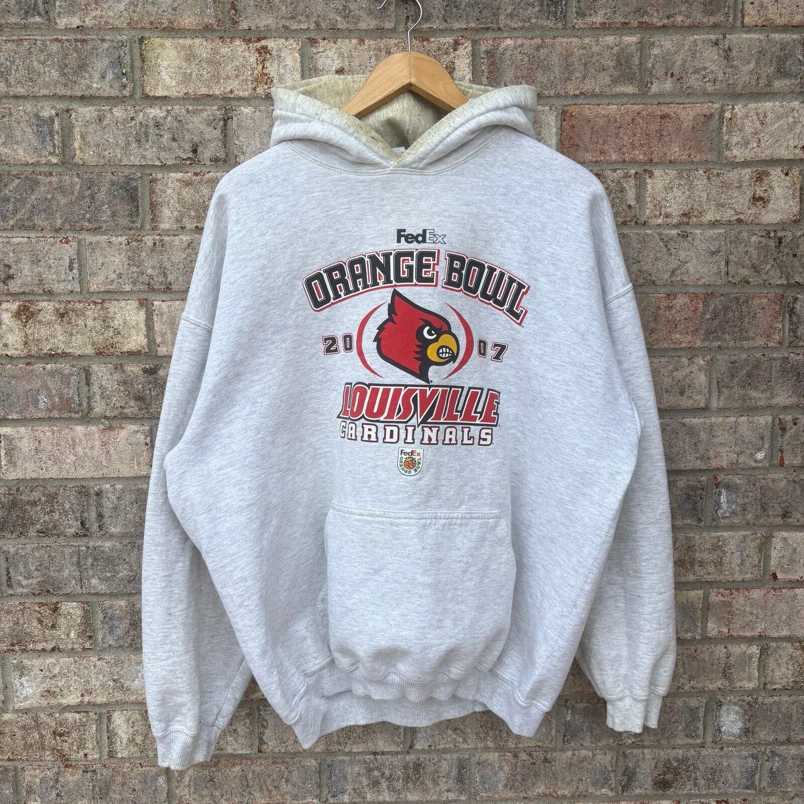 Hanes Vintage Louisville football hoodie Size US XL / EU 56 / 4 - 8 Thumbnail