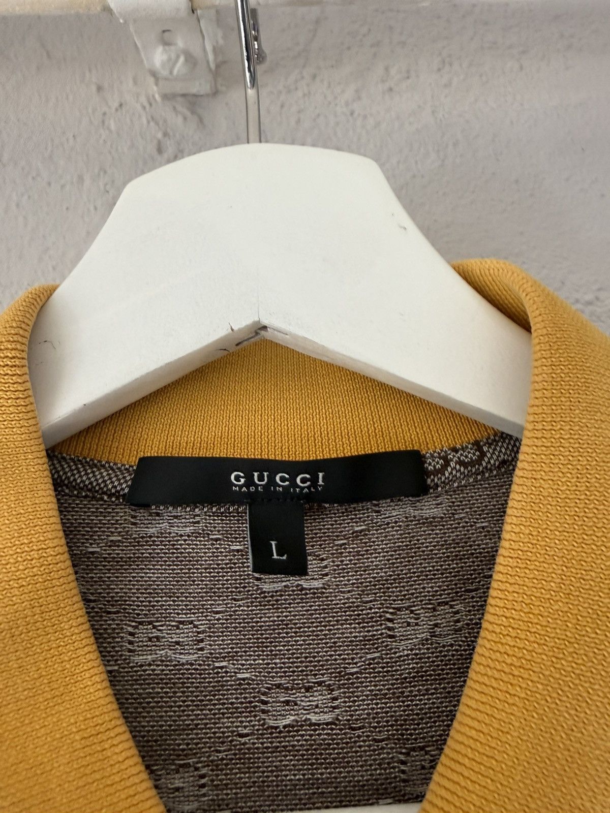 Gucci Monogram Cotton Polo with Yellow Tipped Collar Size US L / EU 52-54 / 3 - 3 Thumbnail