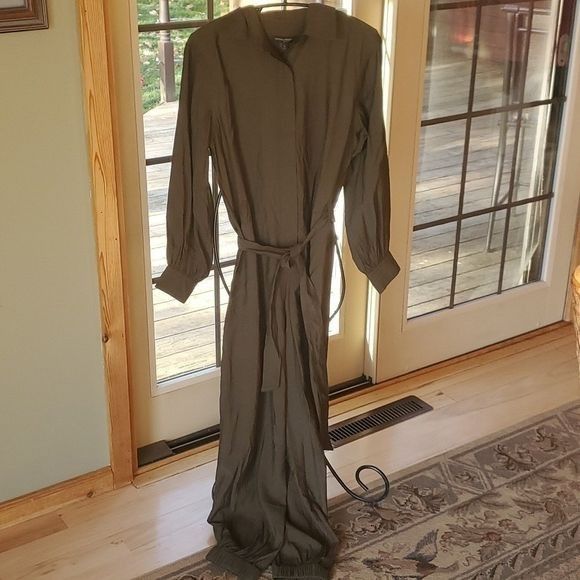 Banana Republic Banana Republic Army Green 1pc Belted Sz. S Jumpsuit Size 29" - 1 Thumbnail