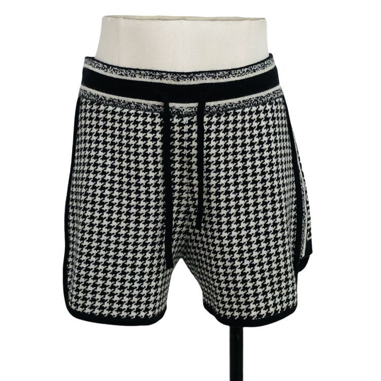 Dior Dior Houndstooth Knit Shorts Size 38 Size 27" / US 4 / IT 40 - 1 Thumbnail