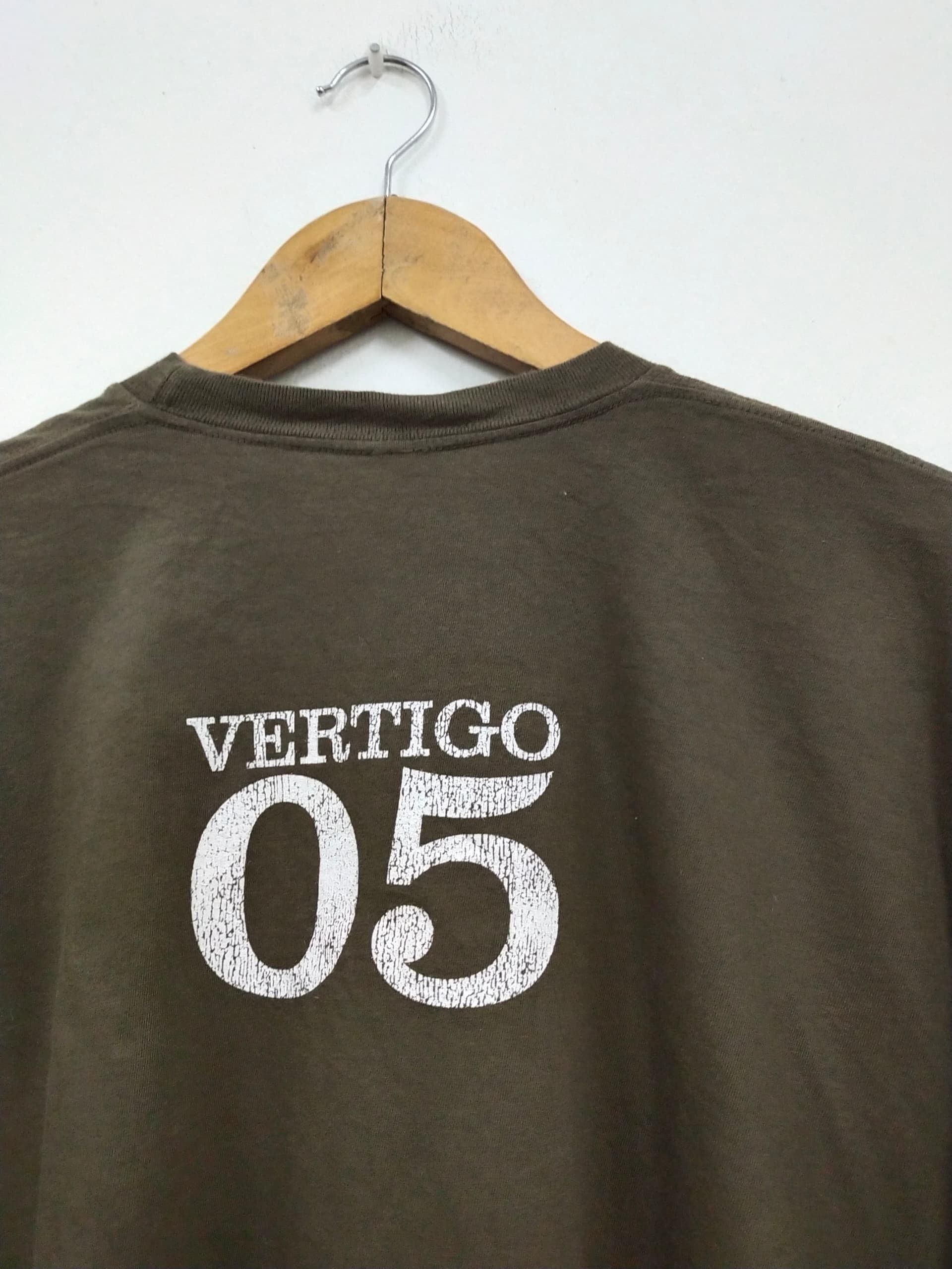 Band Tees Vintage 2005 U2 band tees Vertigo World tour t shirt Size US XL / EU 56 / 4 - 2 Thumbnail
