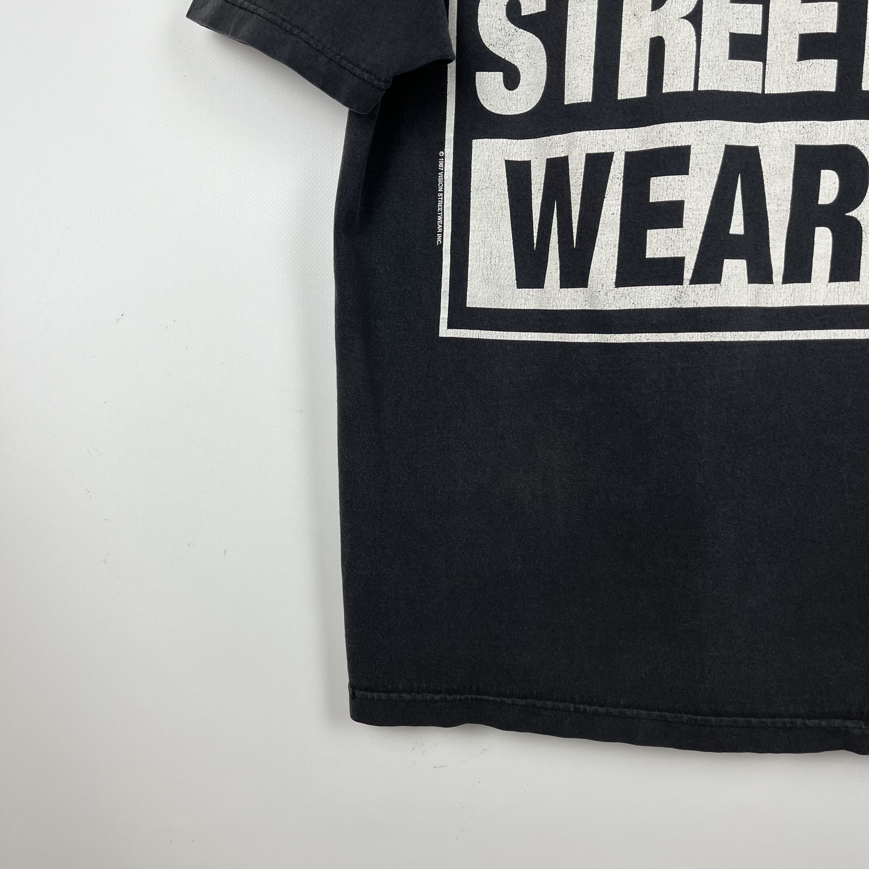 Vision Streetwear Vintage Vision Streetwear Big Logo T Shirt 1987 Size US L / EU 52-54 / 3 - 23 Thumbnail
