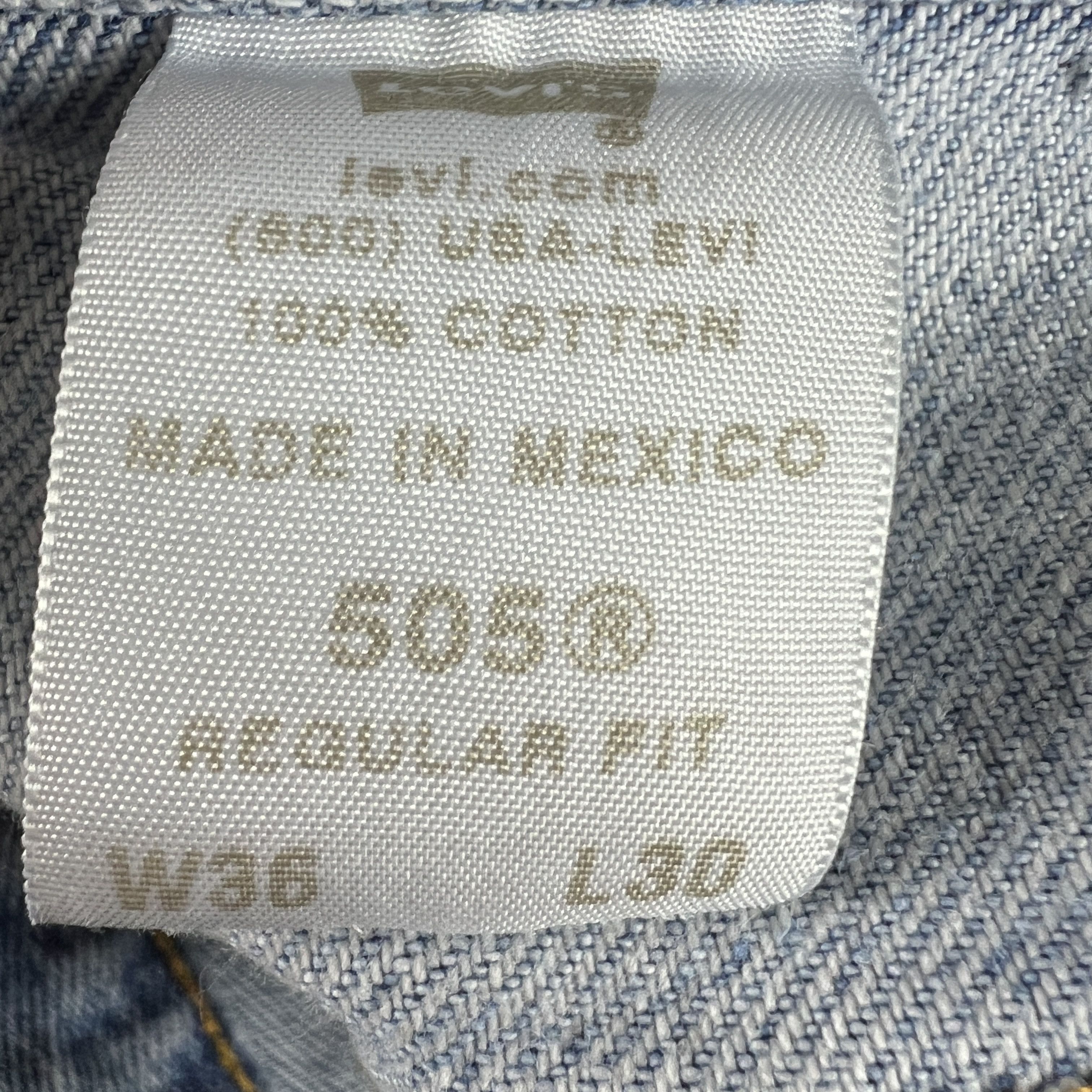 Levi's × Vintage Y2K Levi's Jeans 505 Straight Blue Faded Thrashed Denim Size US 36 / EU 52 - 10 Thumbnail