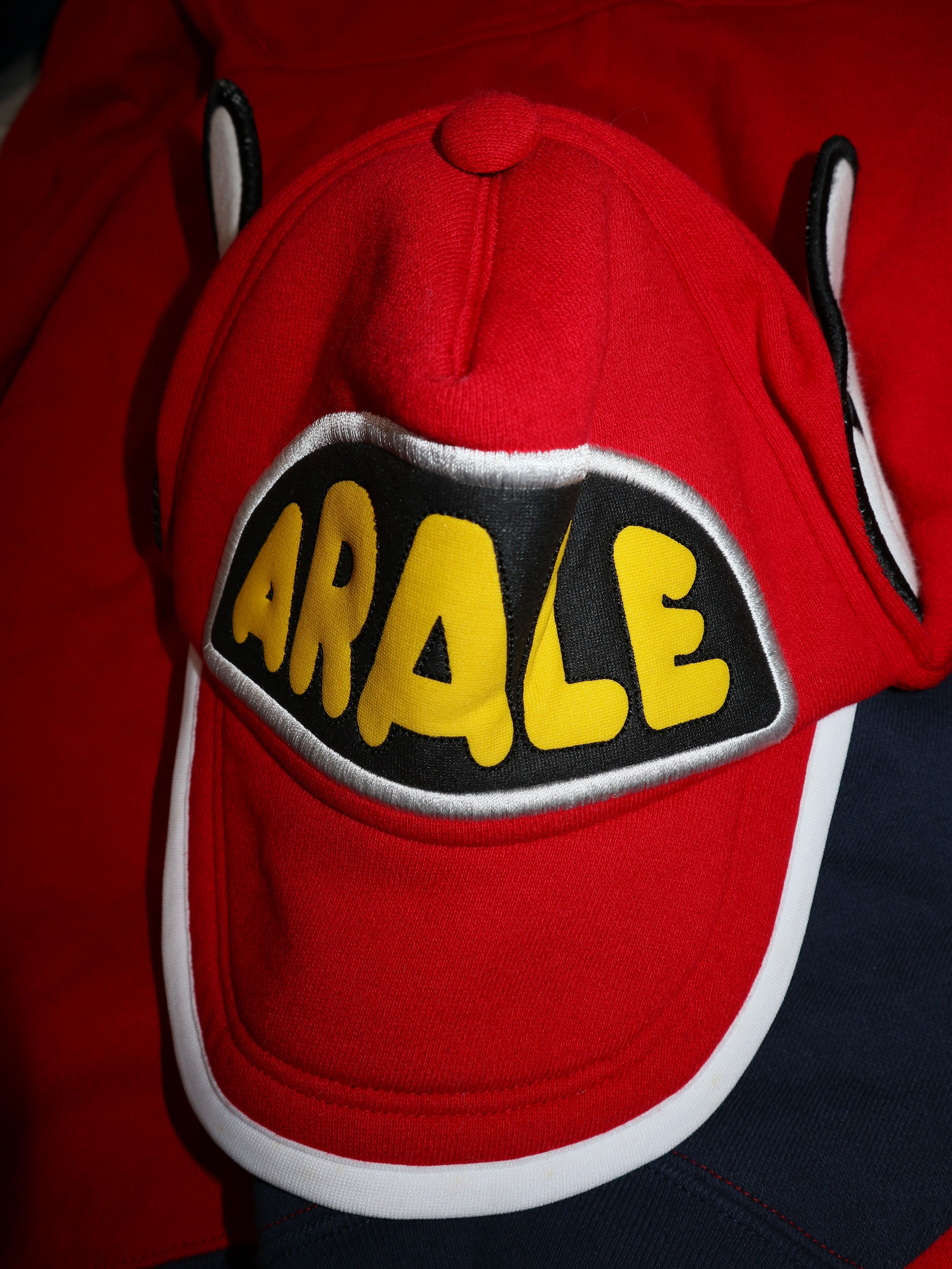 Bape Bape x Dr. Slump Arale Baby Milo Cap Zip Hoodie 2017 Size US M / EU 48-50 / 2 - 4 Thumbnail