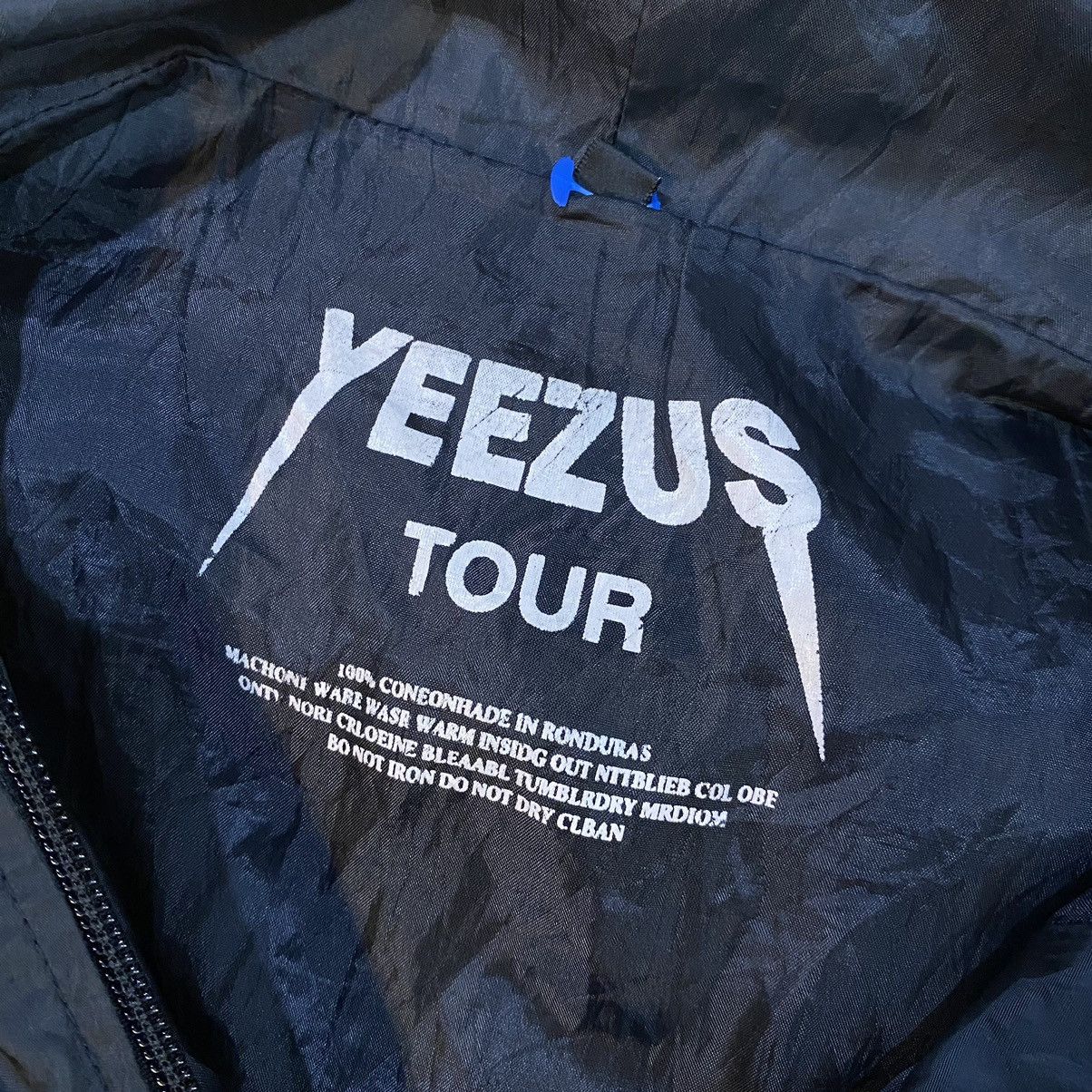 Vintage Kanye West Adidas Yeezy Yeezus Tour Light Jacket Size US M / EU 48-50 / 2 - 12 Thumbnail