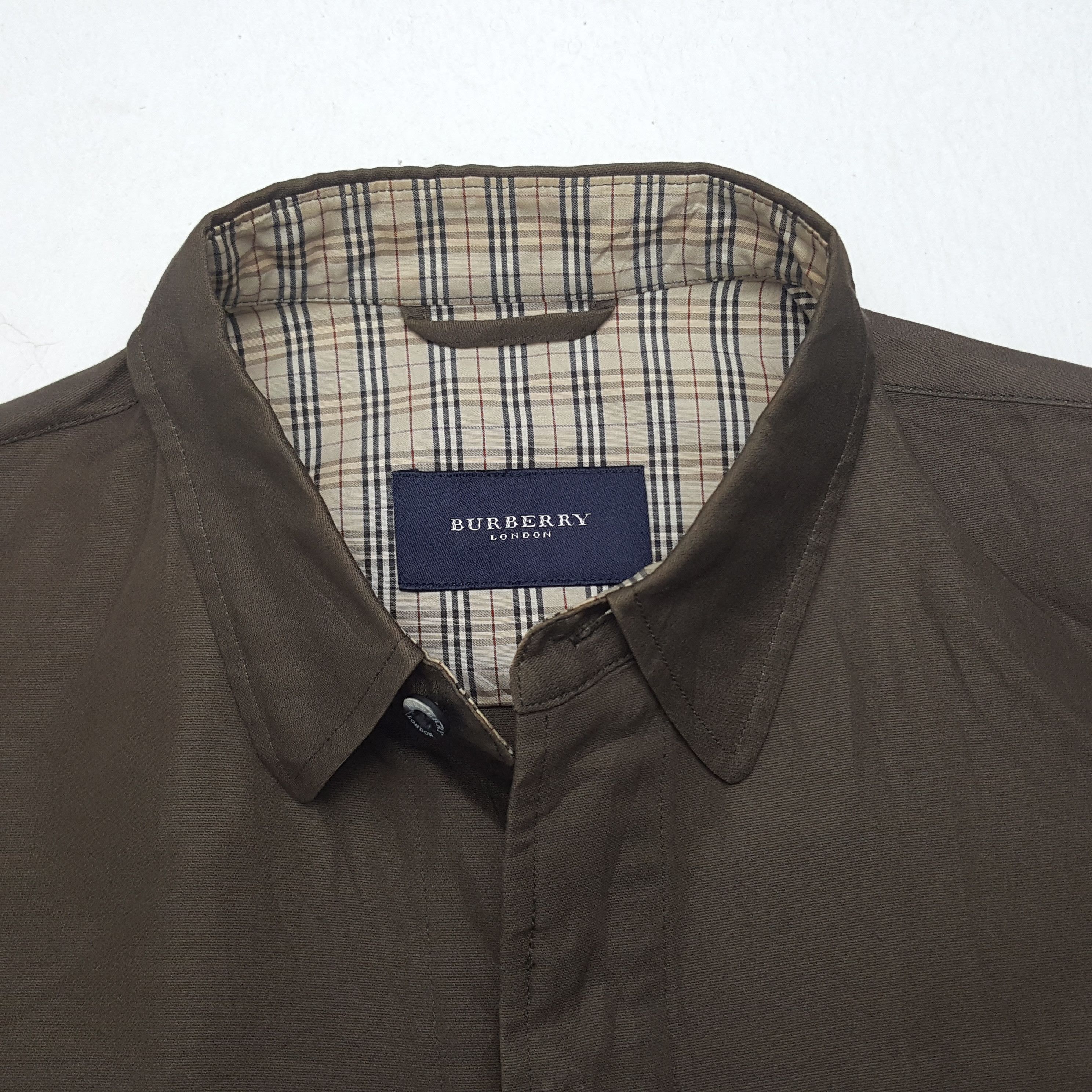 Burberry × Japanese Brand × Vintage Vintage Burberry London Custom Art Worker Button Up Shirt Size US L / EU 52-54 / 3 - 5 Thumbnail