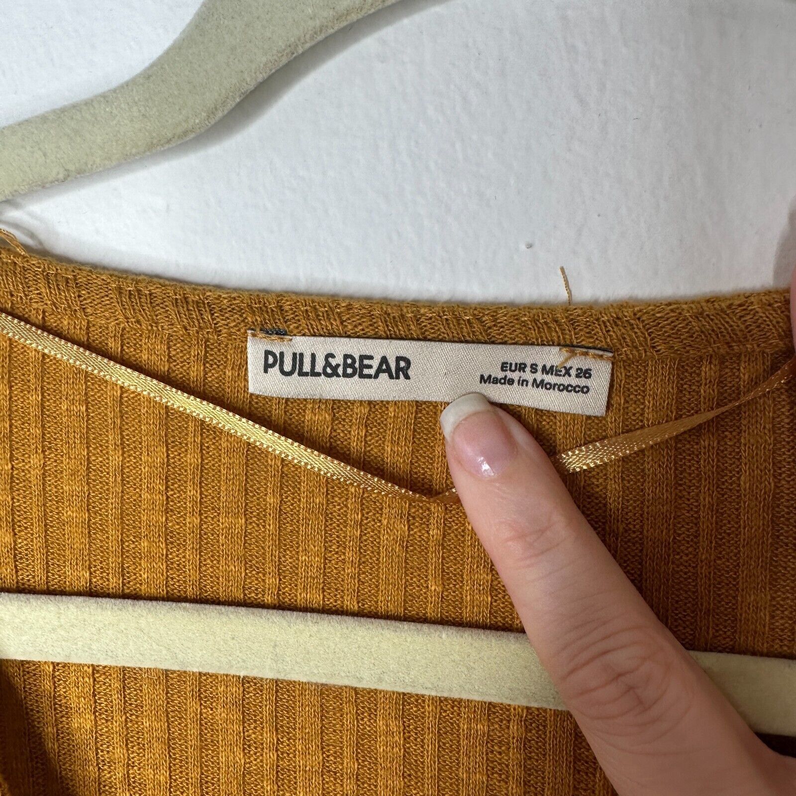 Pull & Bear Pull & Bear Golden Rib Long Sleeve VNeck Button Mini Dress S Size S / US 4 / IT 40 - 5 Thumbnail