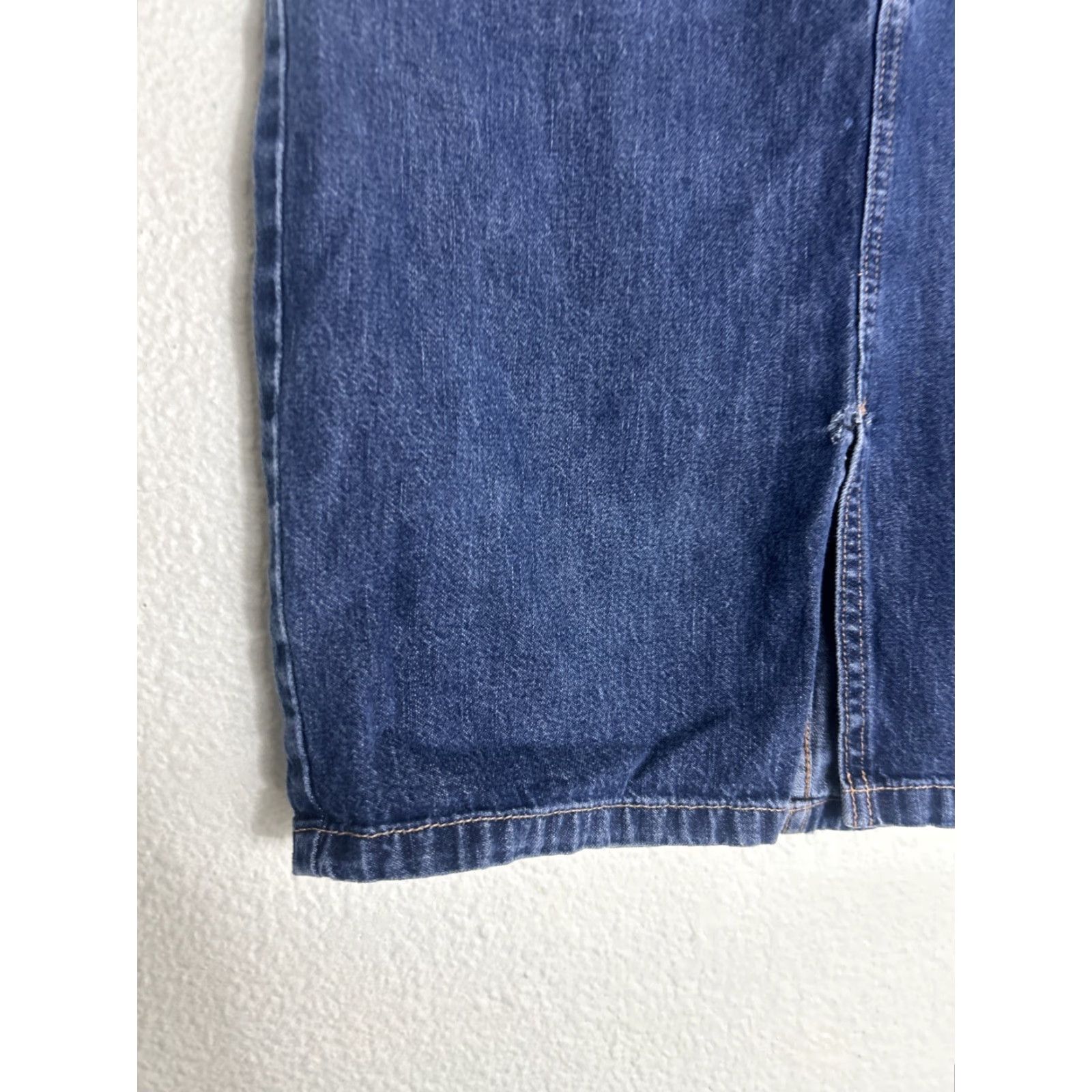 Guess VINTAGE Guess Skirt Denim Women 27 Dark Wash Short Straight & Pencil Mens? Womens Size 27" / US 4 / IT 40 - 5 Thumbnail